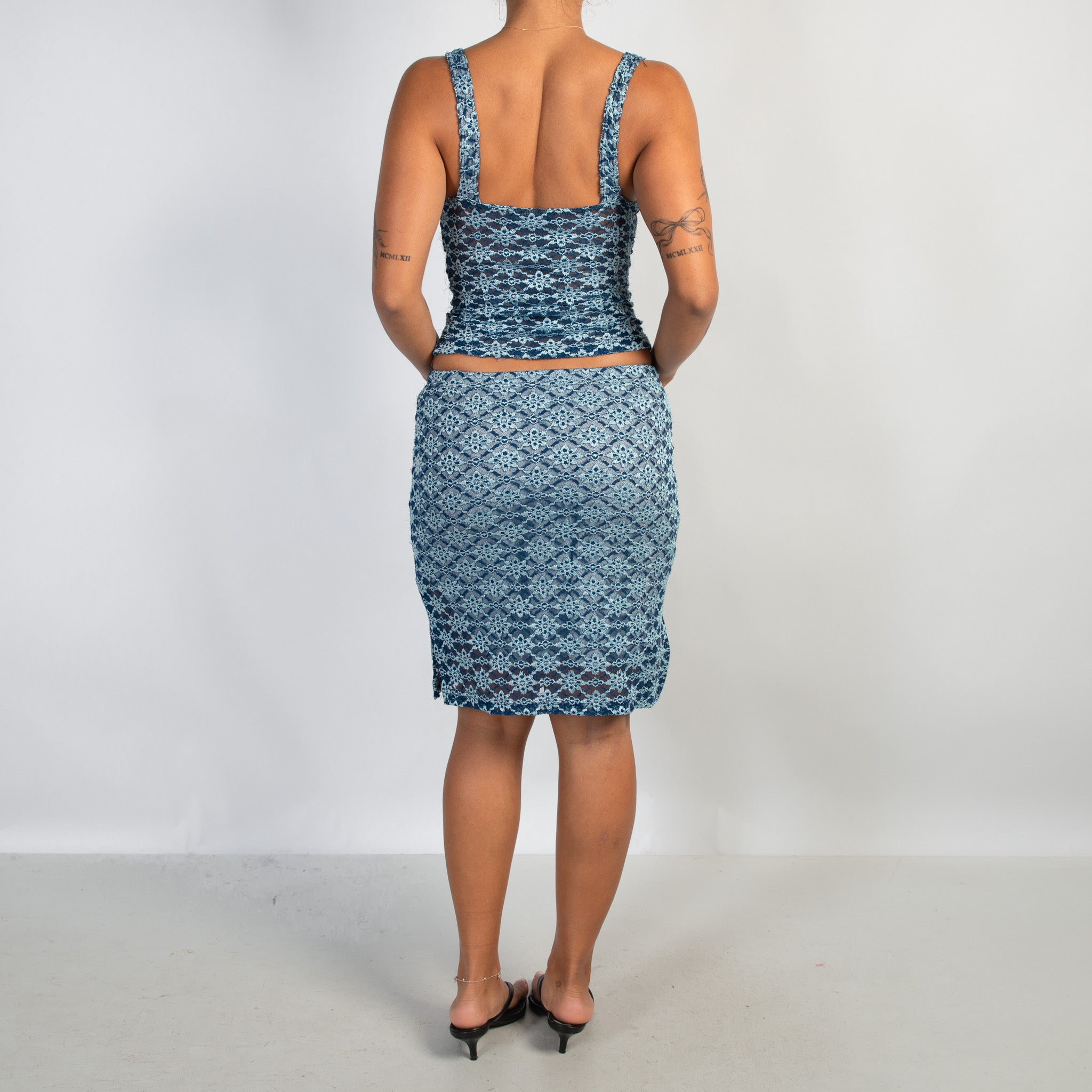BLUE LACE 2 PIECE SET