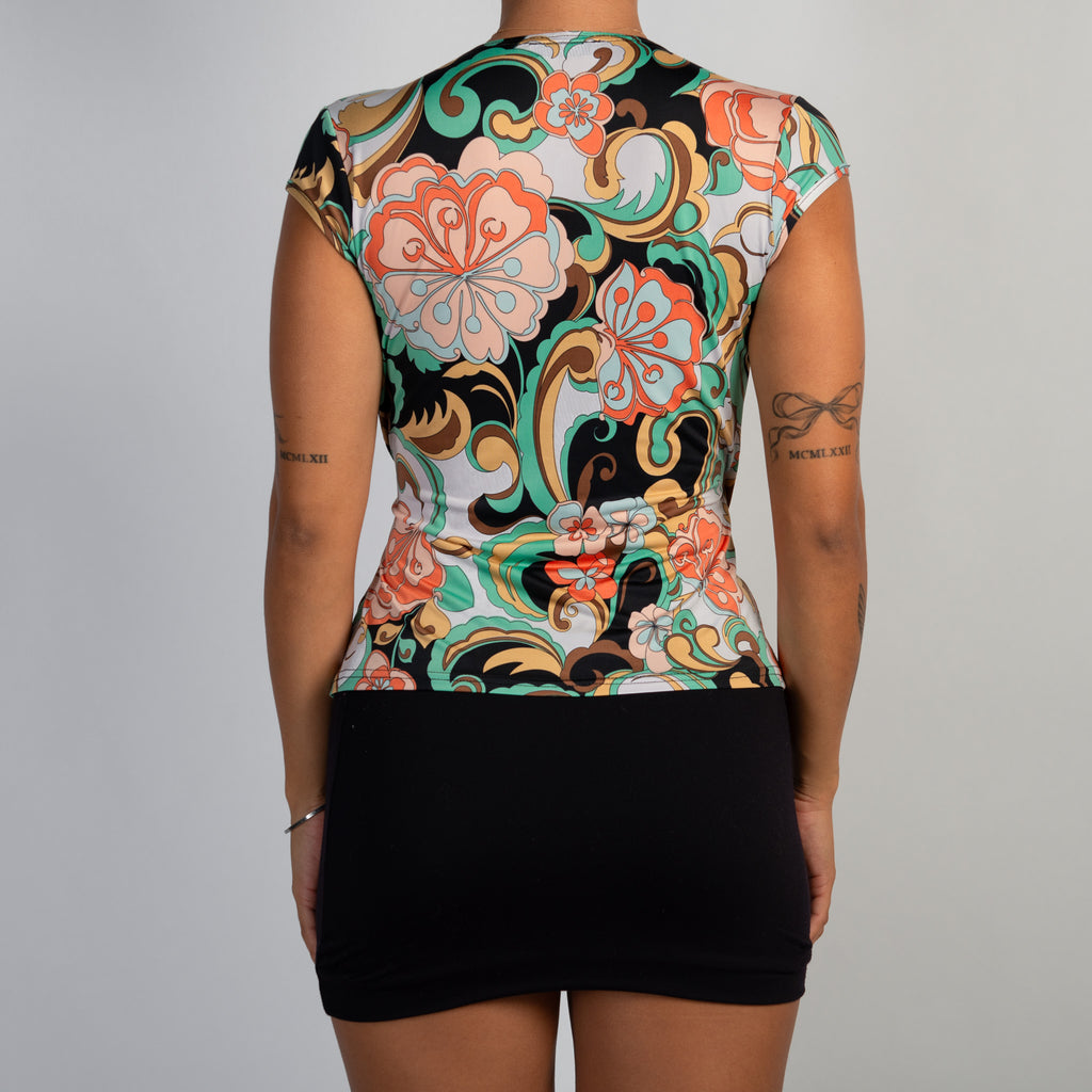 SLINKY FLORAL TOP