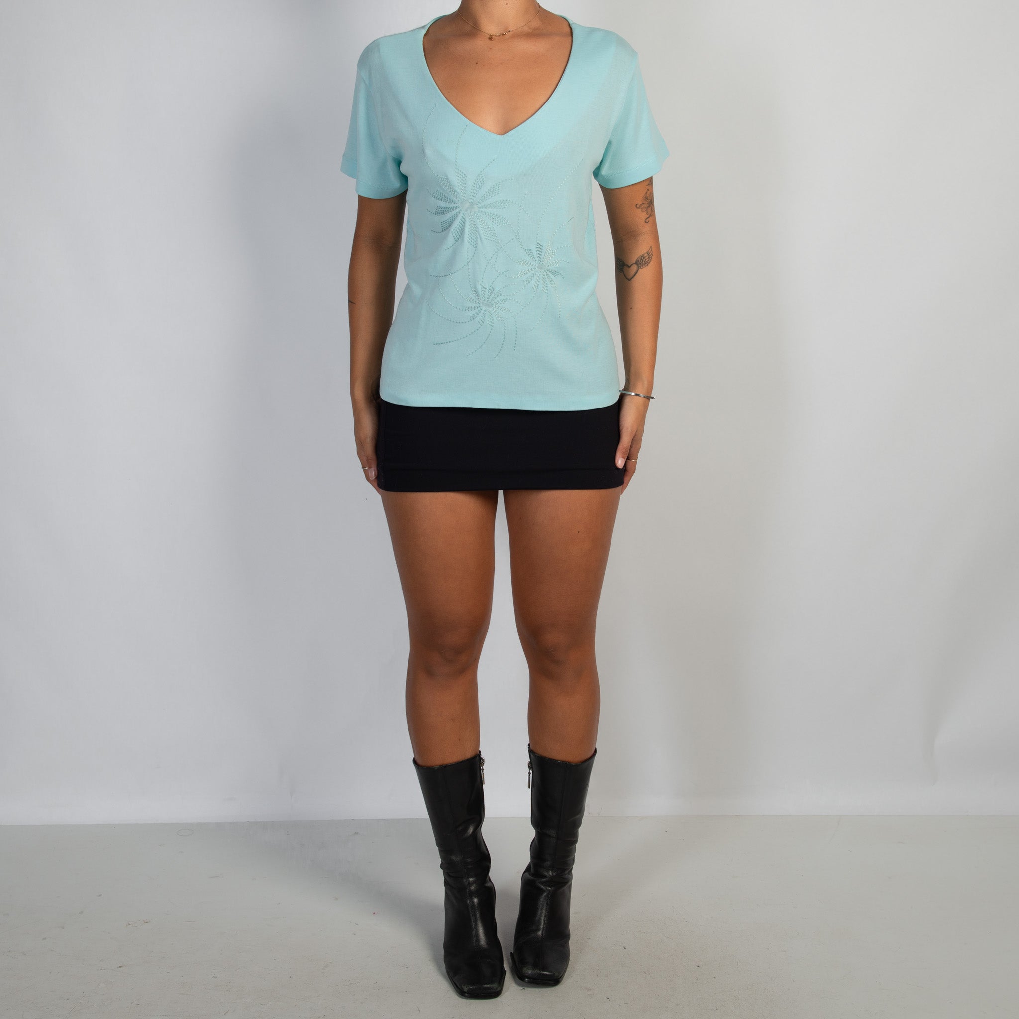 AQUA FLORAL TEE