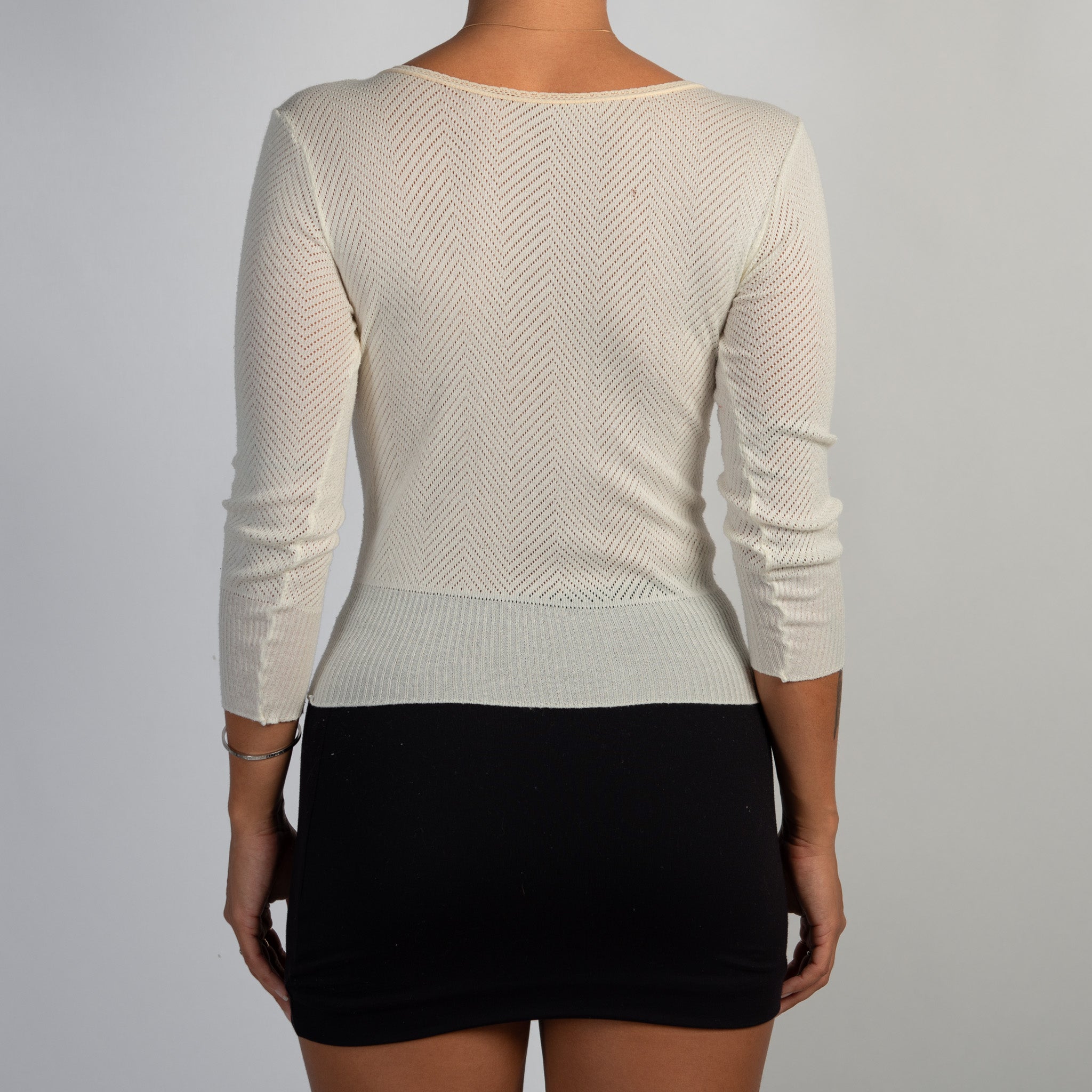 CREAM SHEER 3/4 SLEEVE TOP