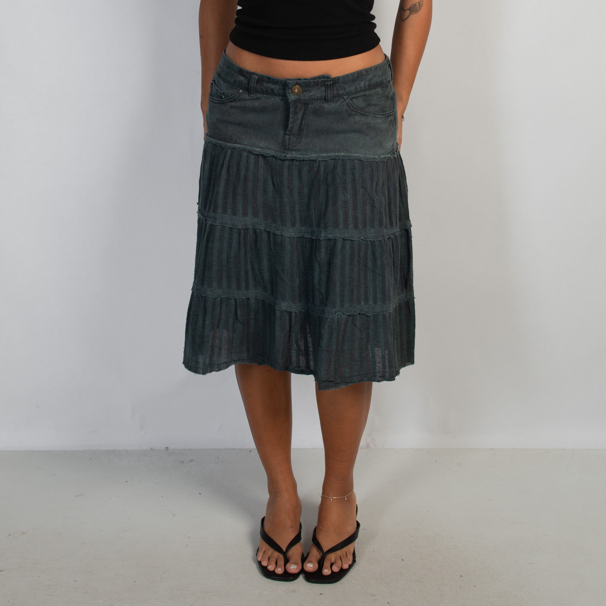 NAVY TIERED MIDI SKIRT
