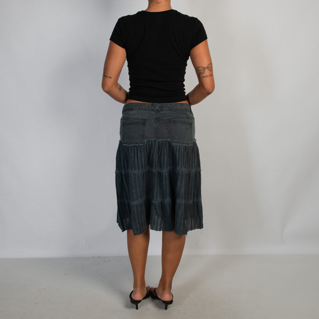 NAVY TIERED MIDI SKIRT