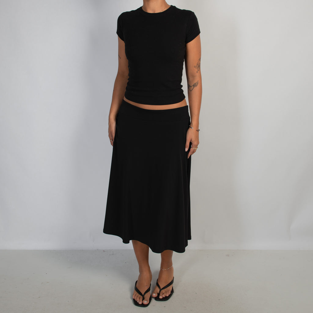 BLACK SLINKY MIDI SKIRT