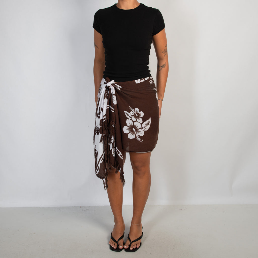 BROWN FLORAL SARONG