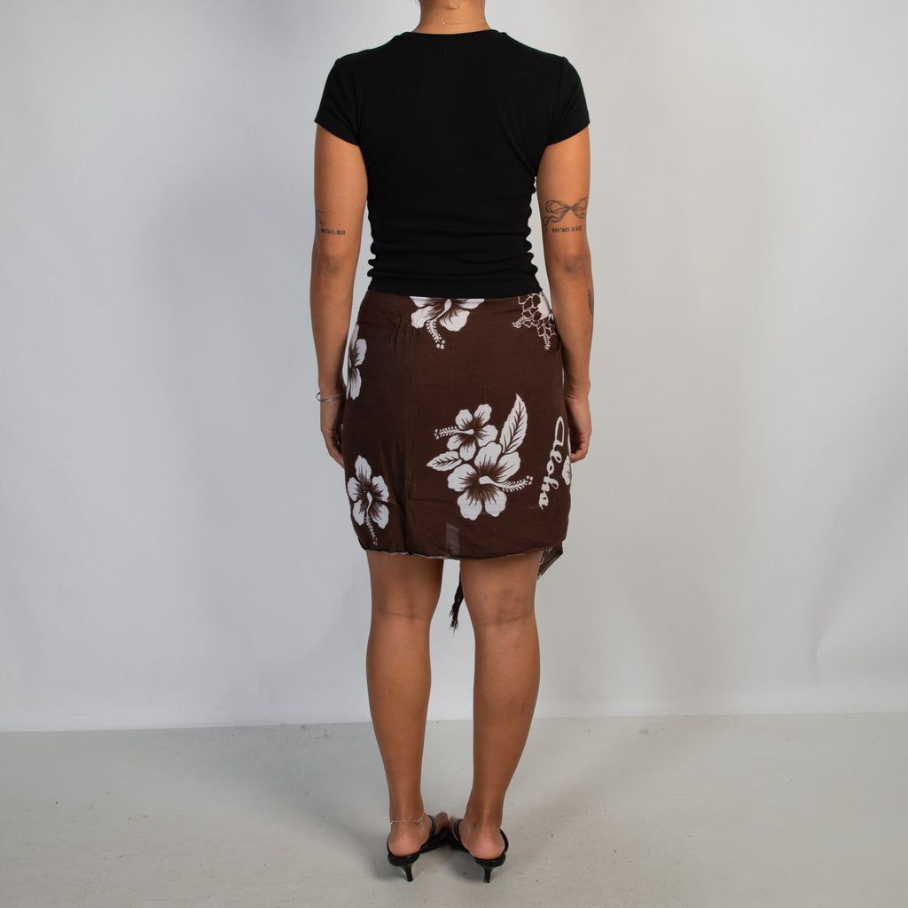 BROWN FLORAL SARONG