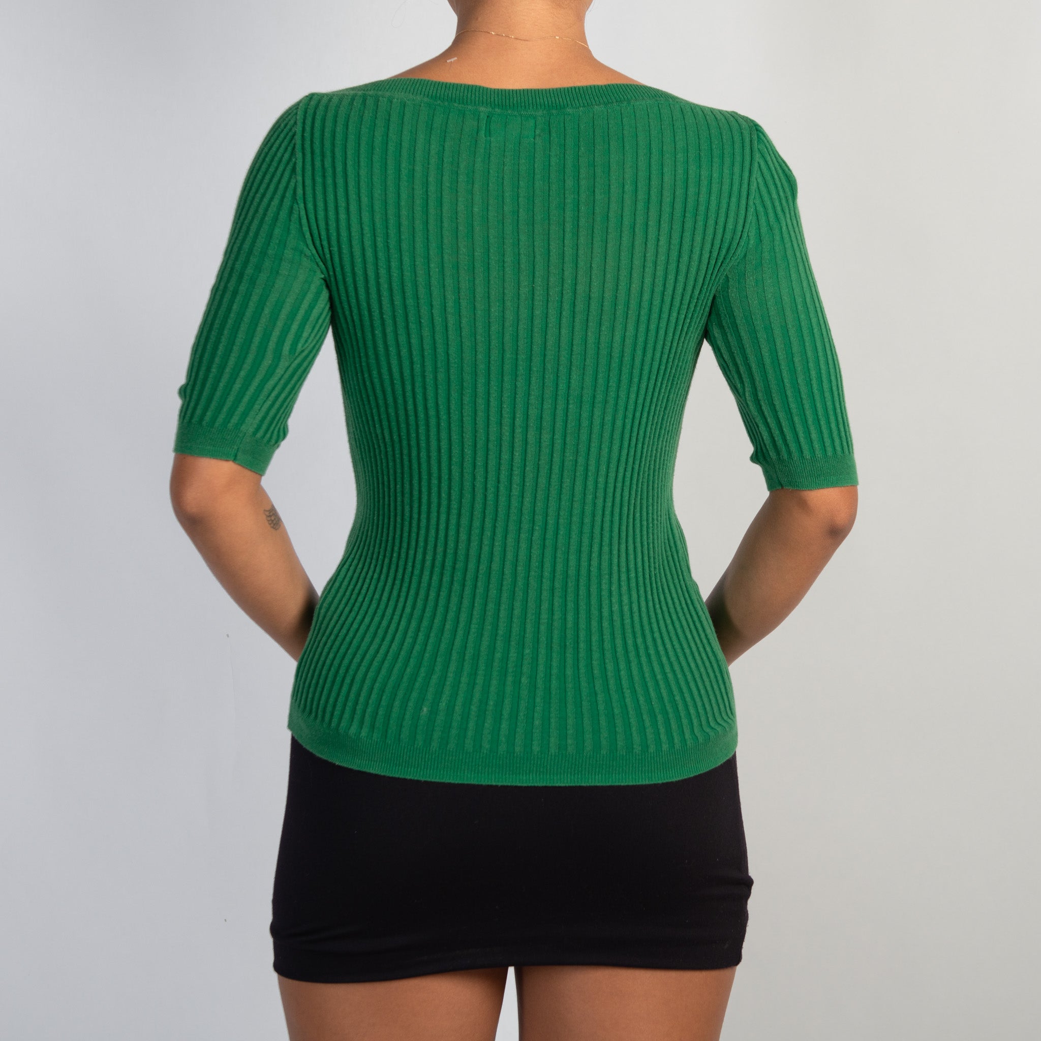 GREEN RIB 1/2 SLEEVE TOP