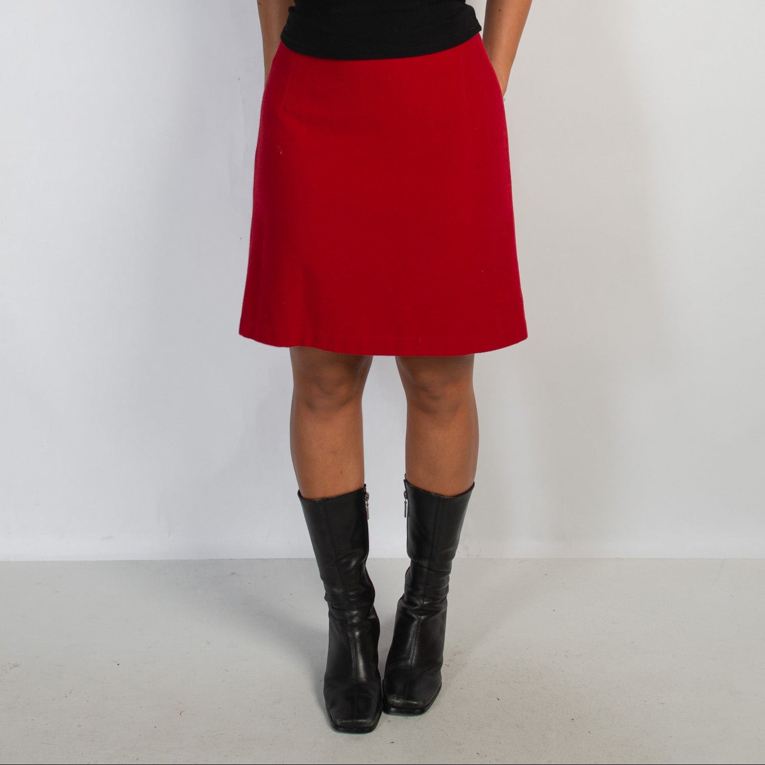 RED WOOL SKIRT