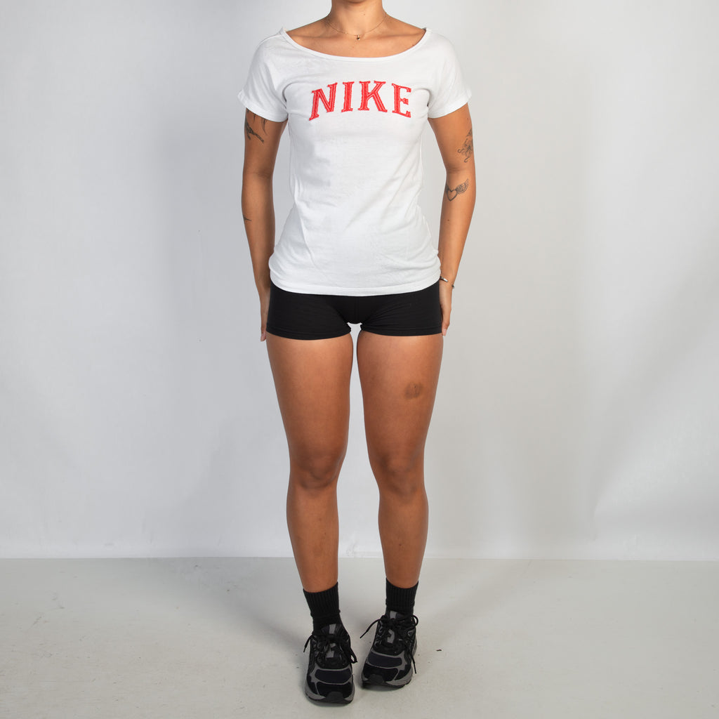 WHITE WIDE NECK TEE