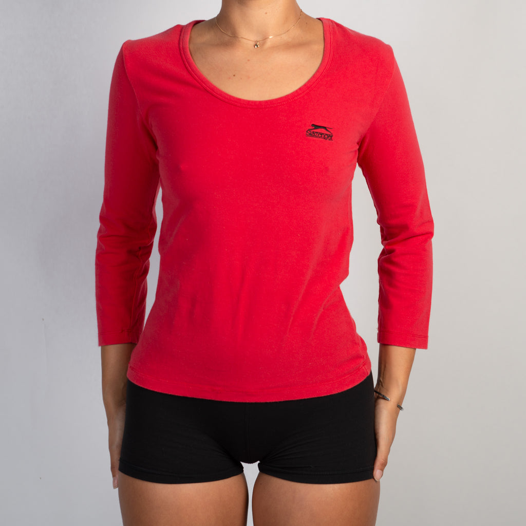 RED 3/4 SLEEVE TOP