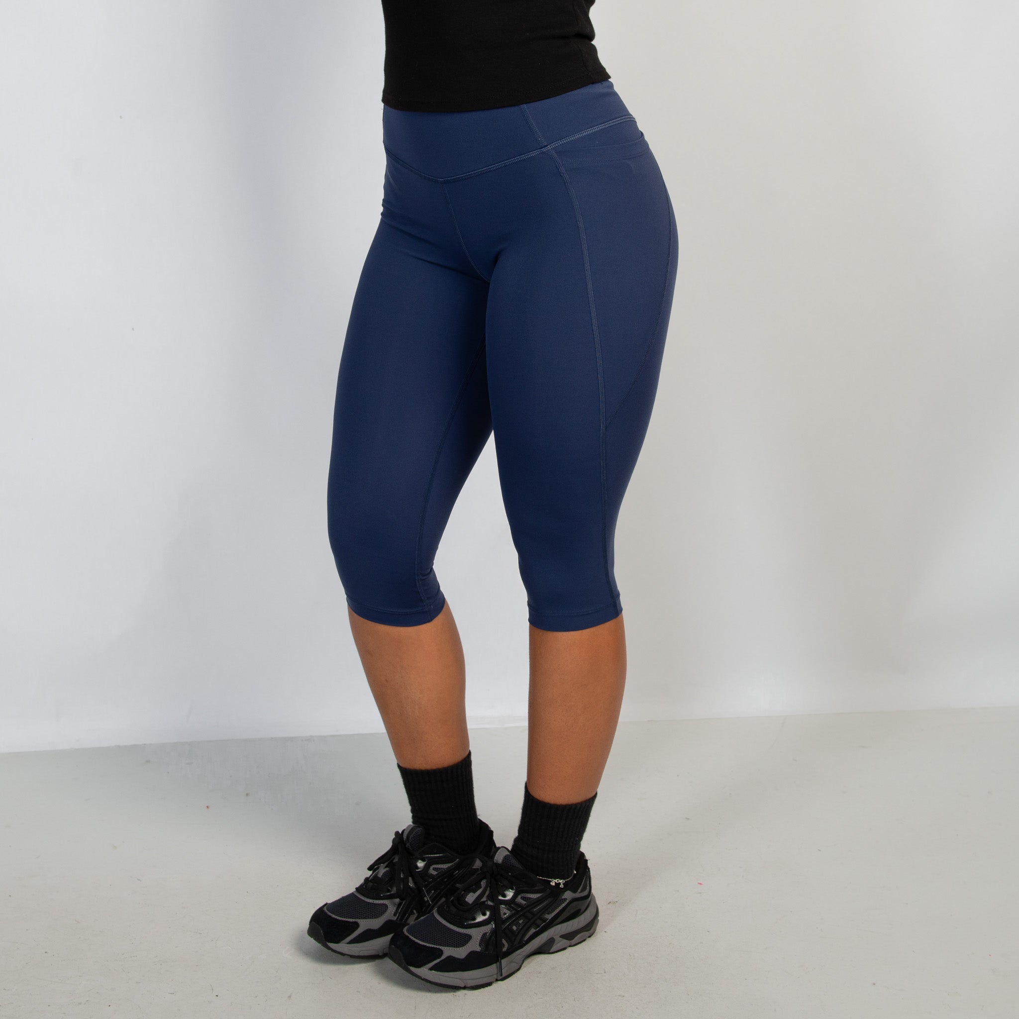 NAVY 3/4 TIGHTS