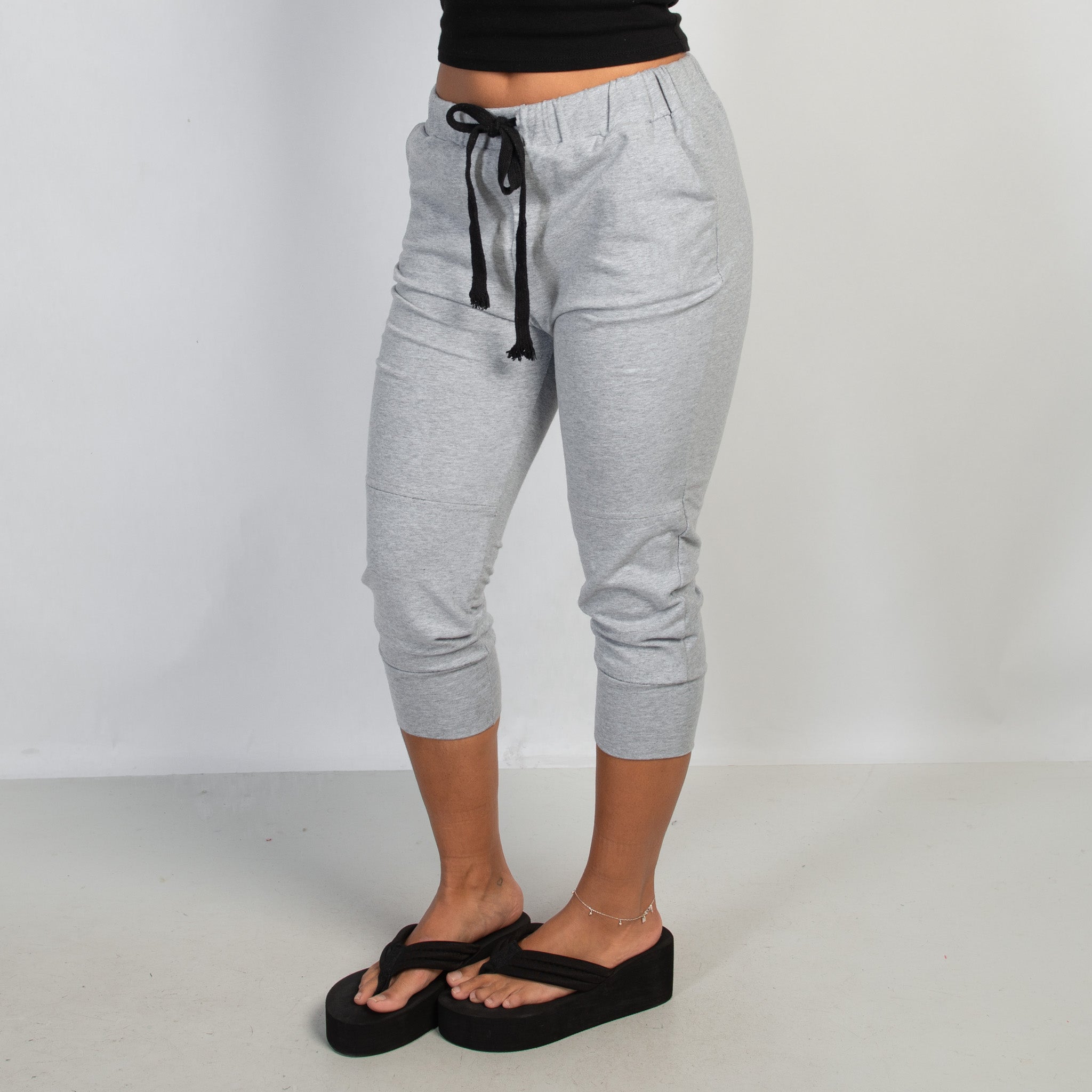 GREY CROP SWEATPANTS