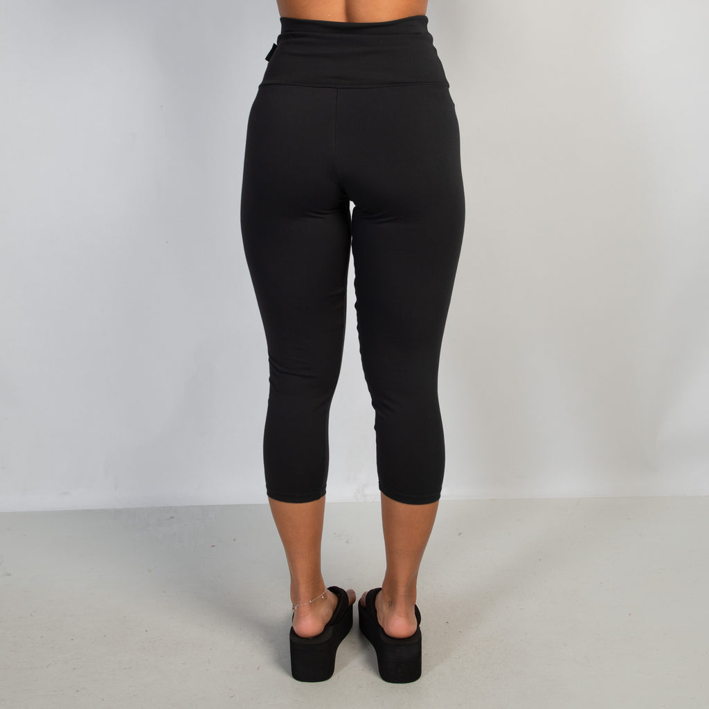 BLACK 3/4 TIGHTS
