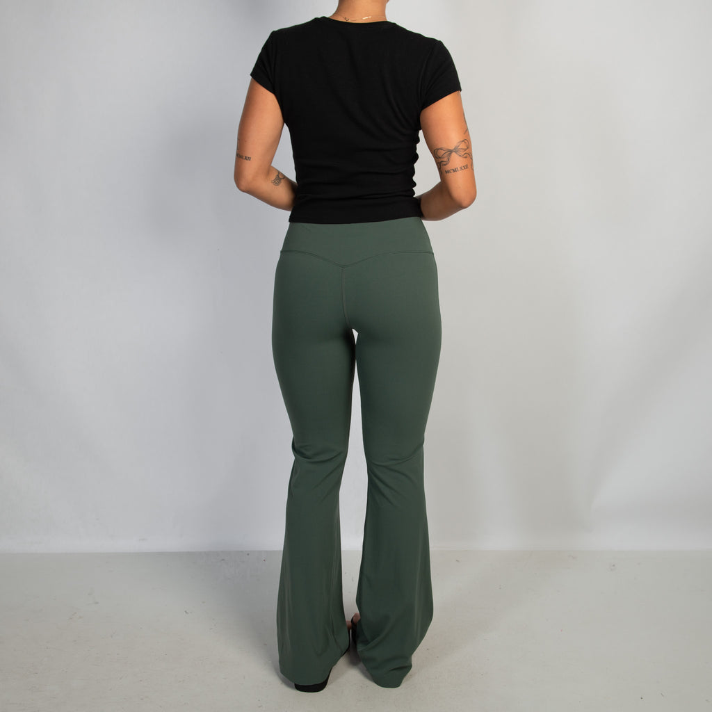 GREEN FLARE LEGGINGS