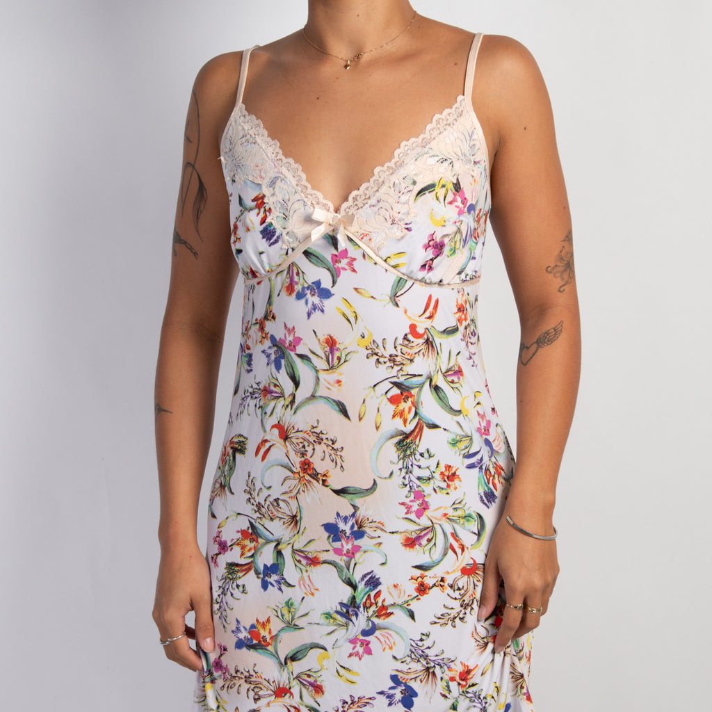 SLINKY PATTERN CHEMISE