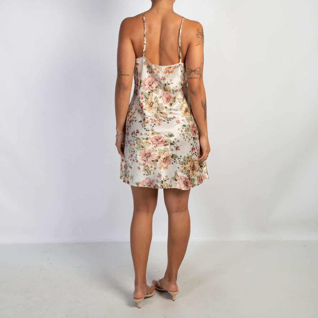 SATIN PATTERN CHEMISE