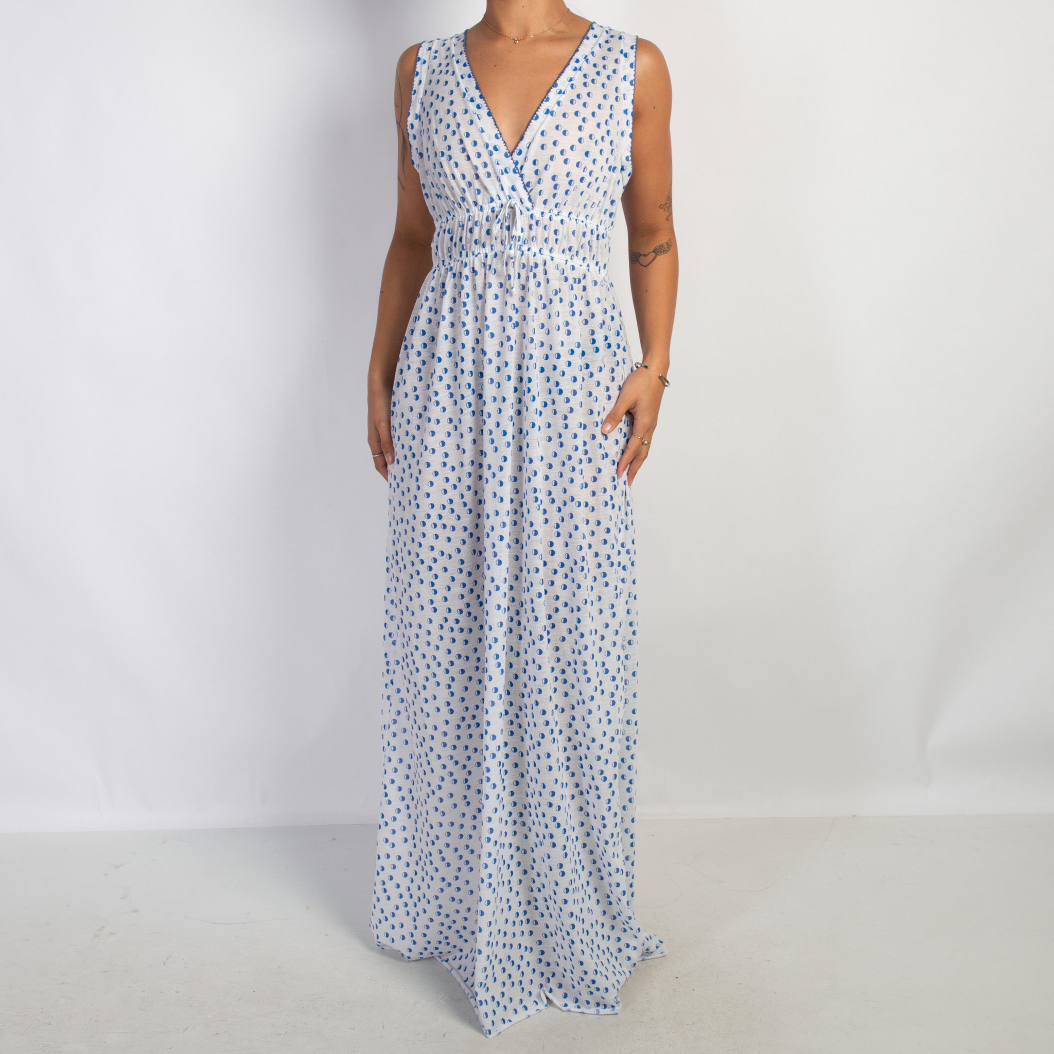 BLUE PATTERN NIGHTGOWN