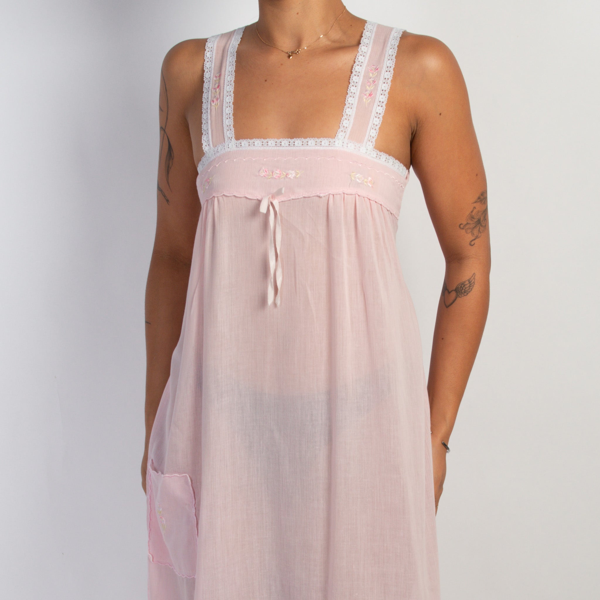 PINK MAXI NIGHTGOWN