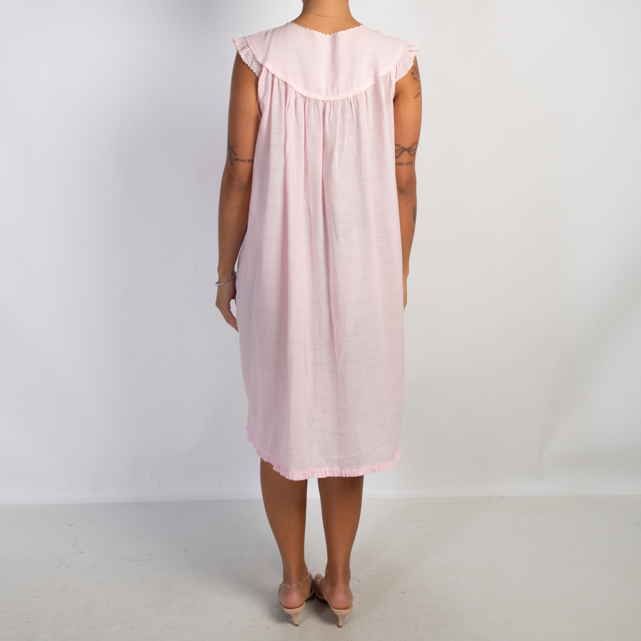 PINK EMBROIDERED NIGHTGOWN