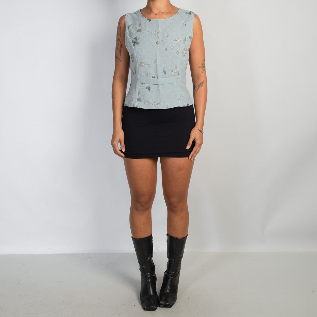 BLUE FLORAL SLEEVELESS TOP