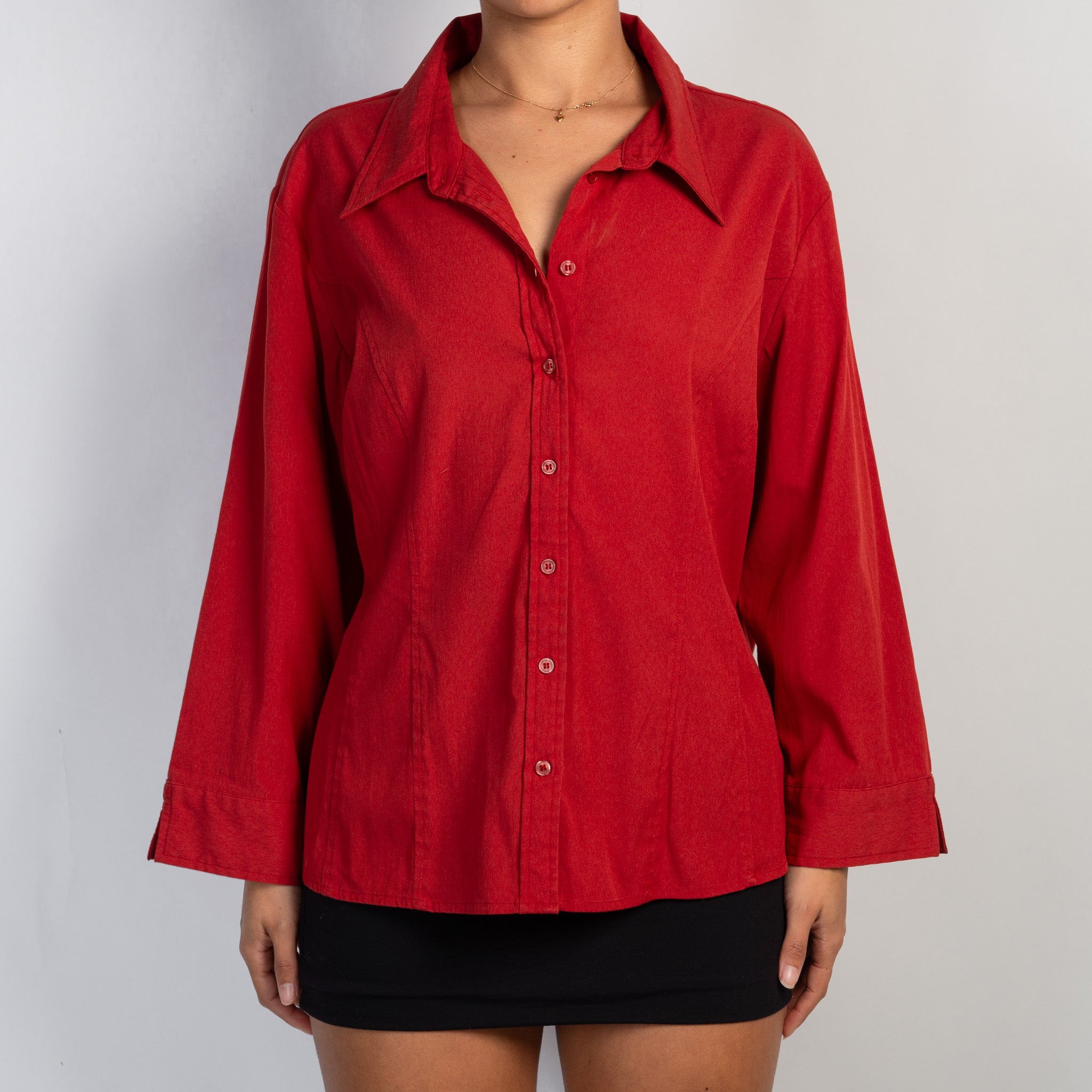RED SEAM DETAIL BLOUSE