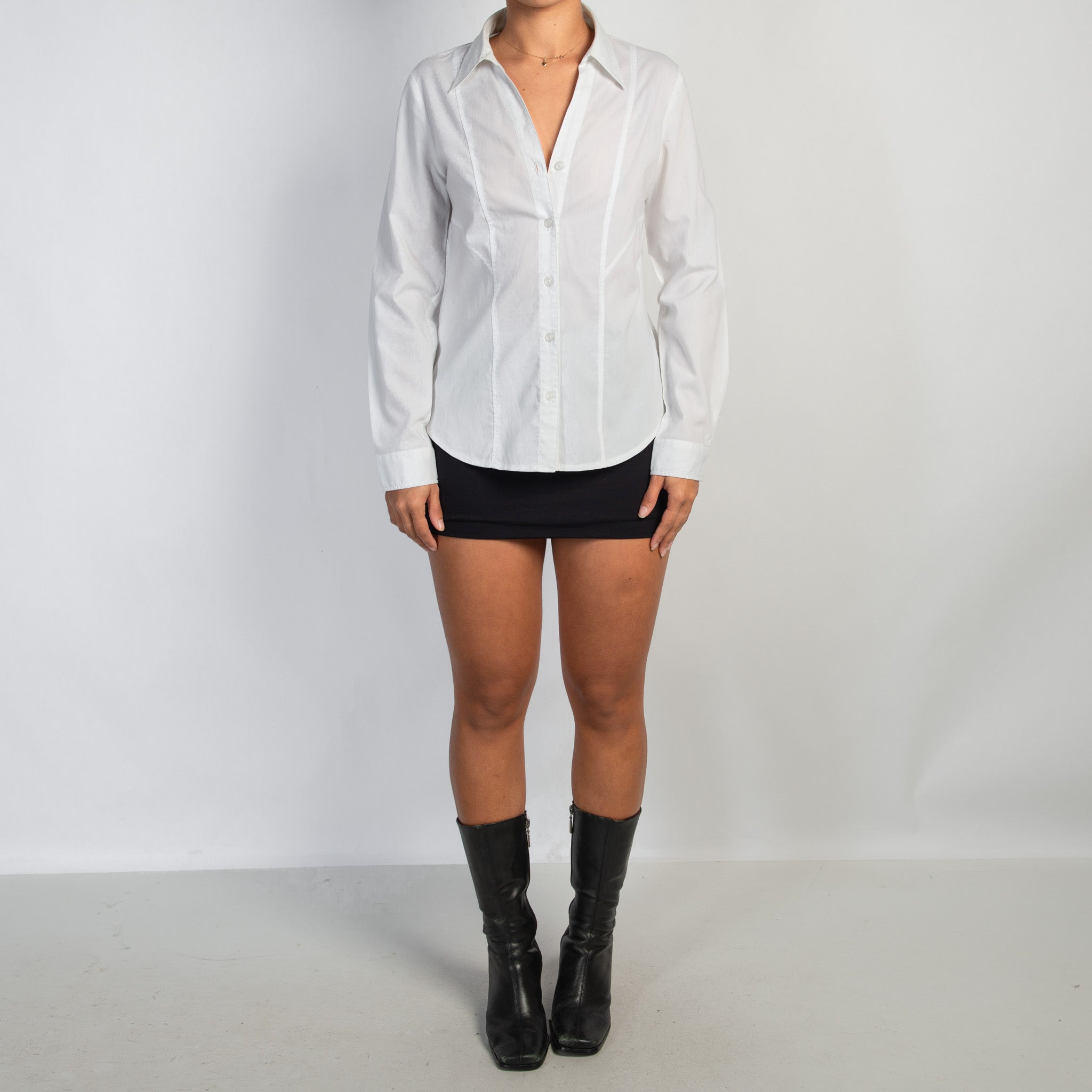 WHITE LONG SLEEVE BLOUSE