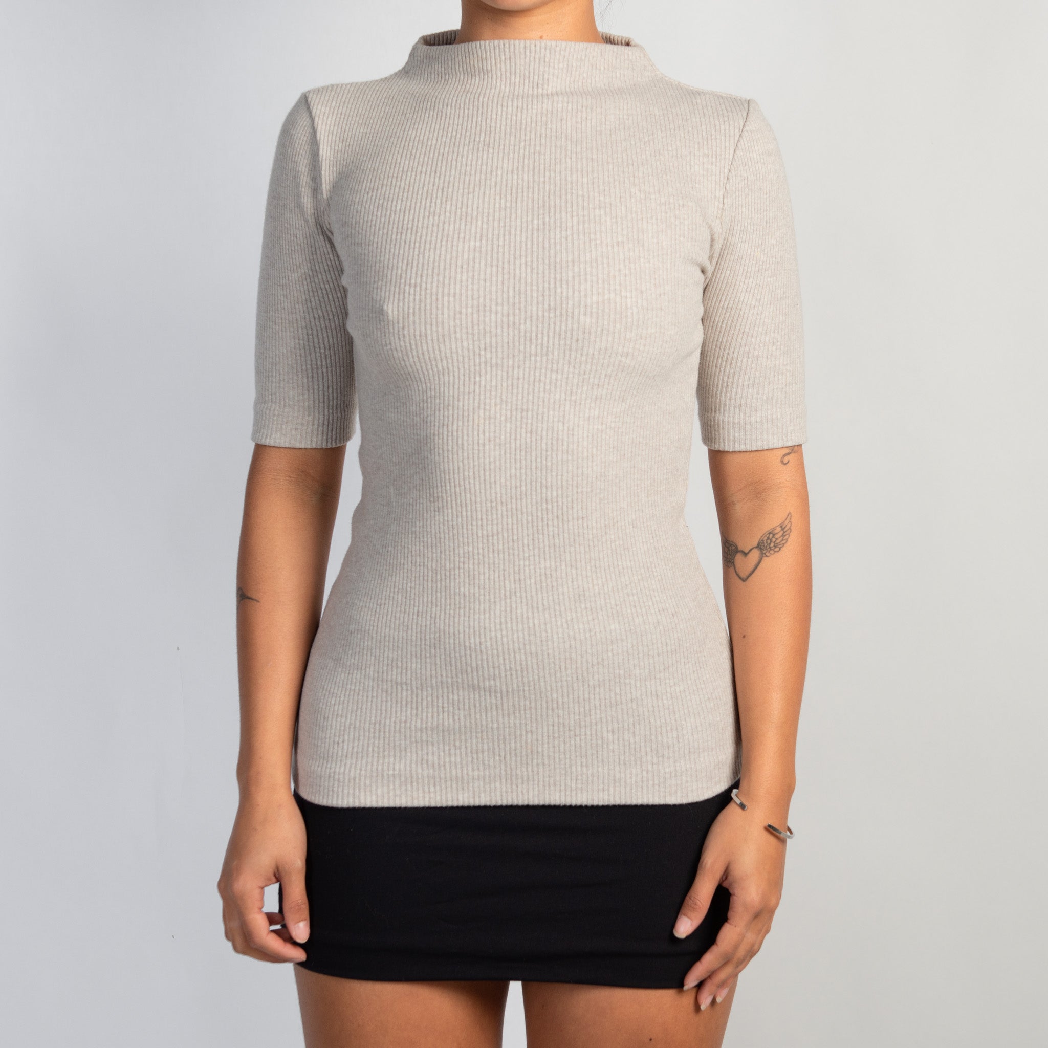 BEIGE RIB 1/2 SLEEVE TOP