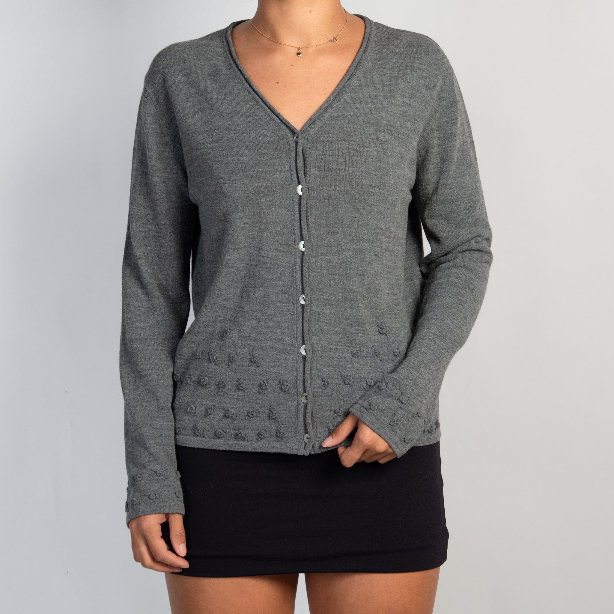 GREY FLORAL CARDIGAN