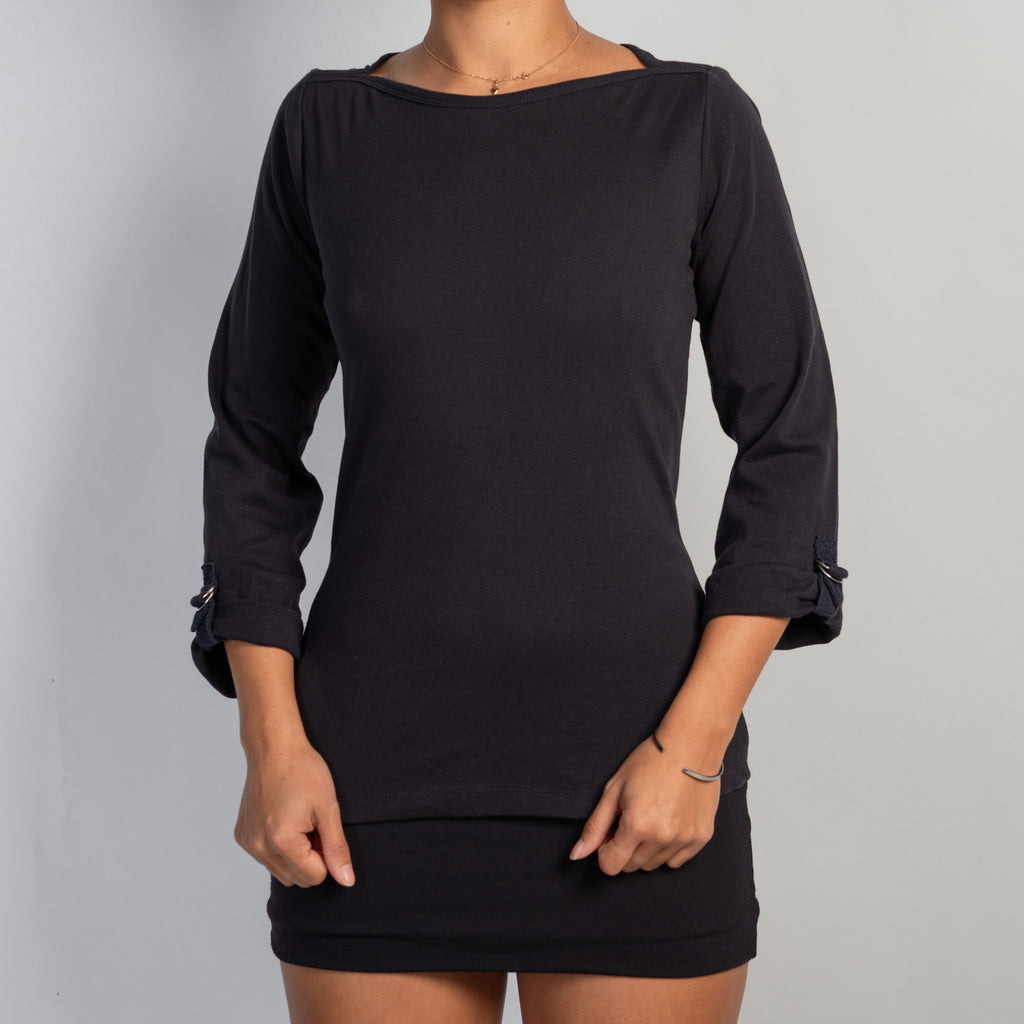 BLACK 3/4 SLEEVE TOP