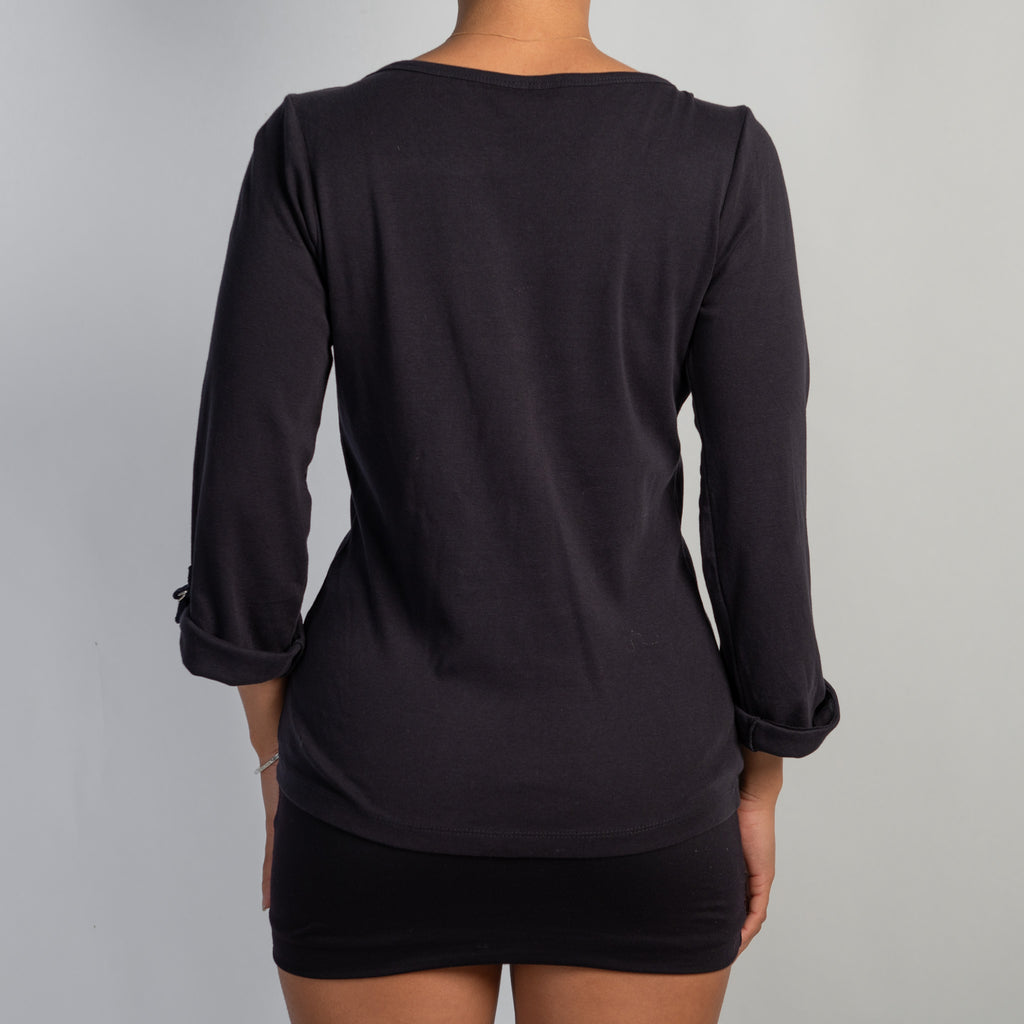 BLACK 3/4 SLEEVE TOP