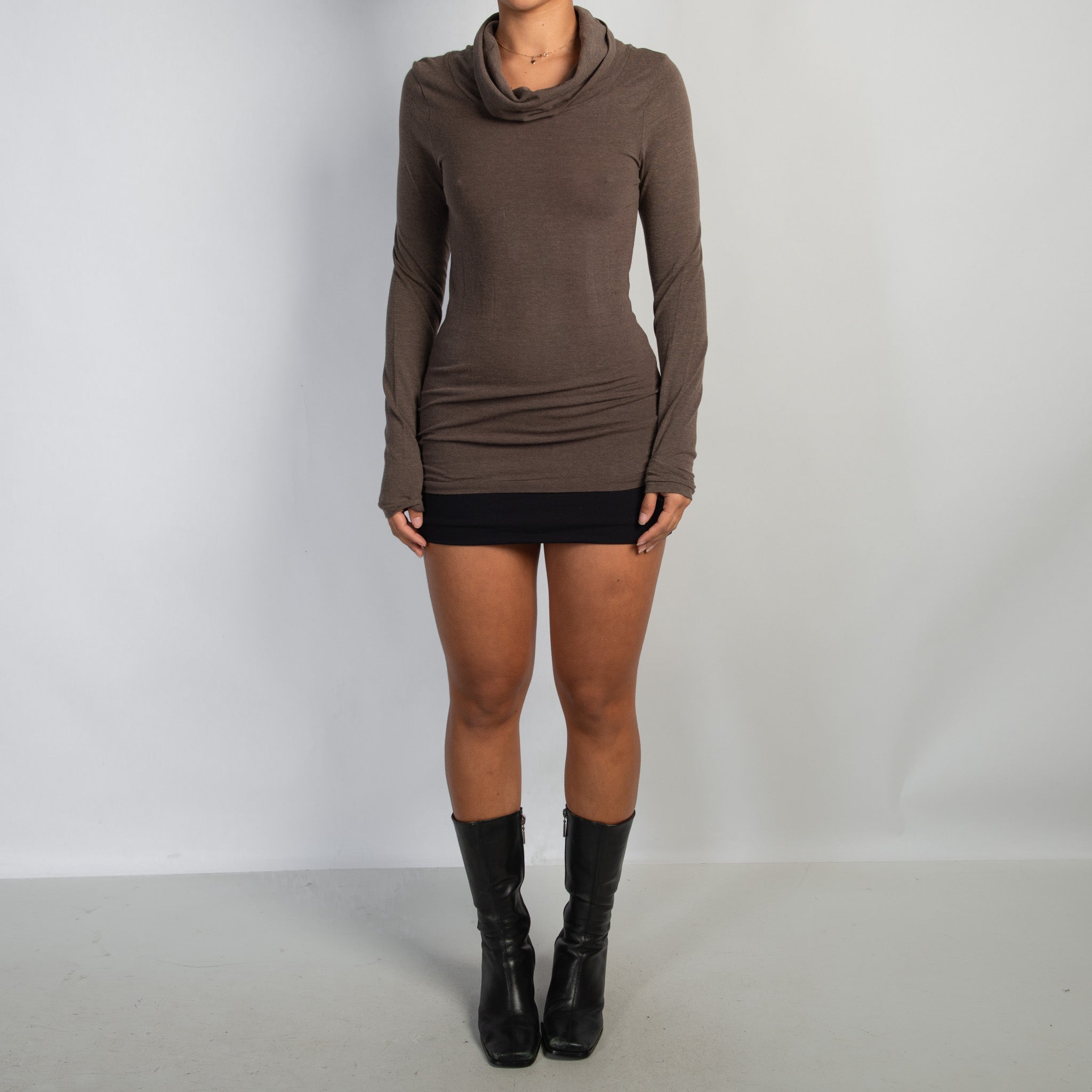 BROWN LONG SLEEVE TOP
