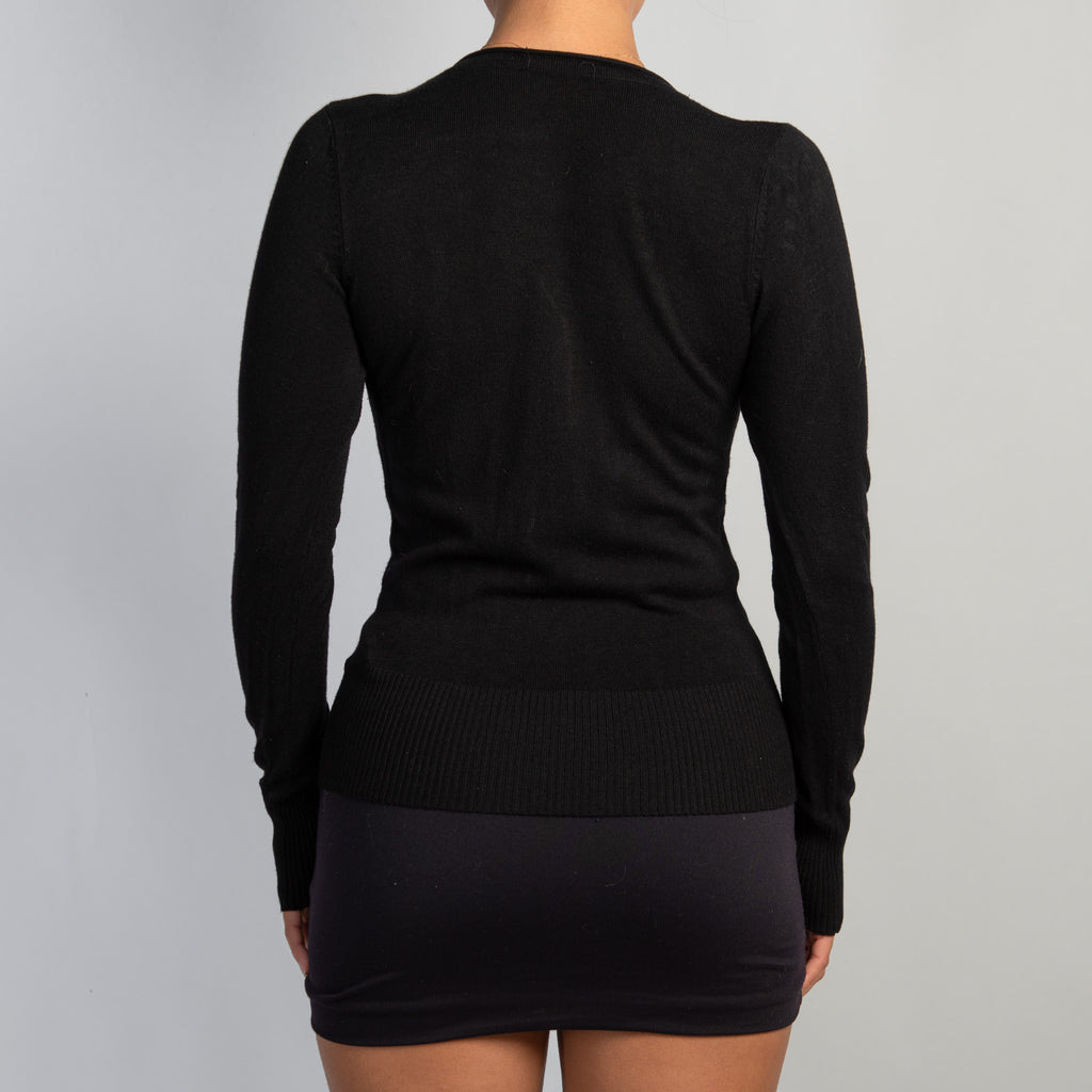 CLASSIC BLACK CARDIGAN