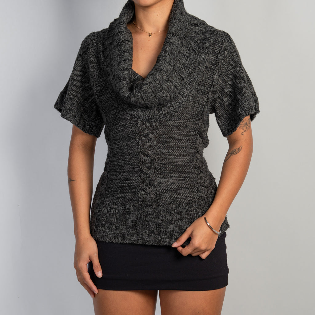 GREY MARLE KNIT TOP