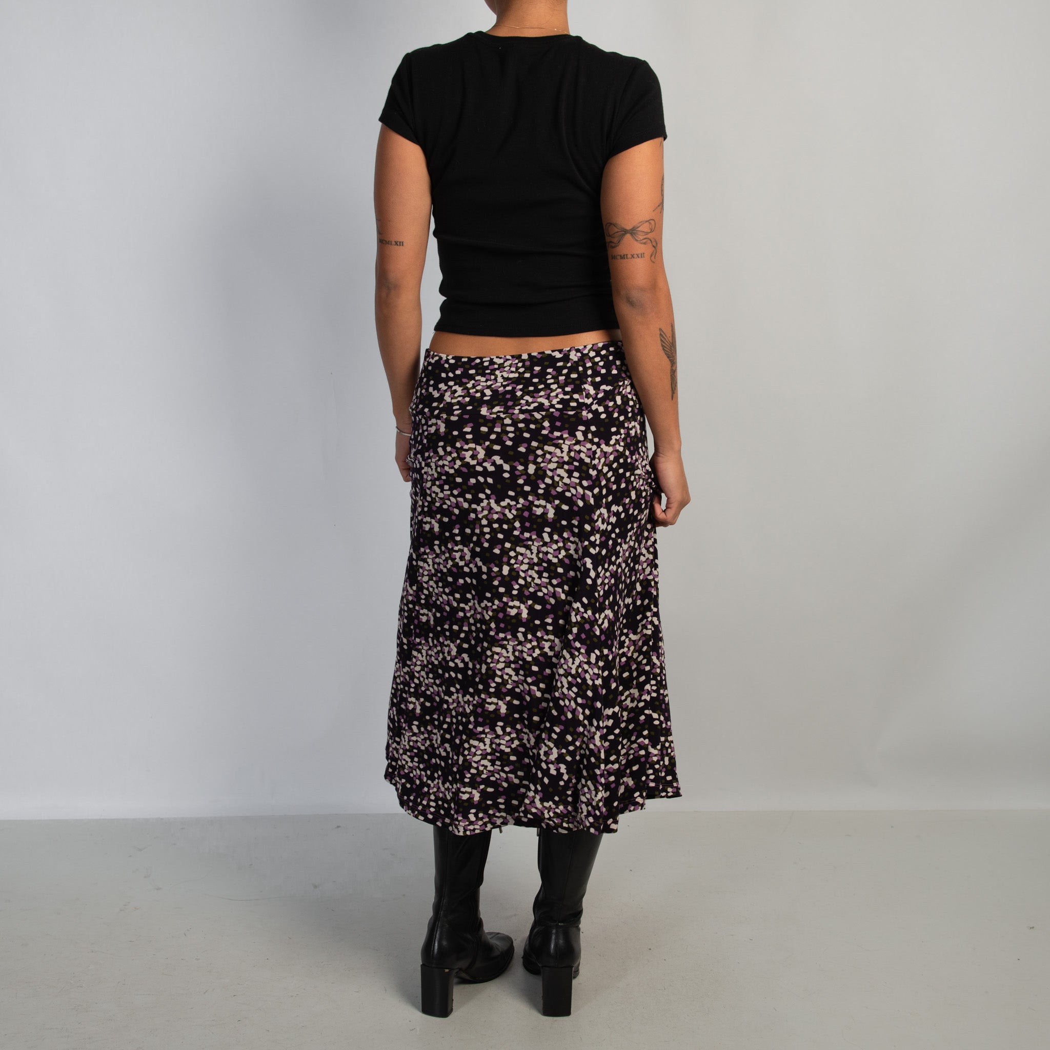 SLINKY PATTERN MIDI SKIRT