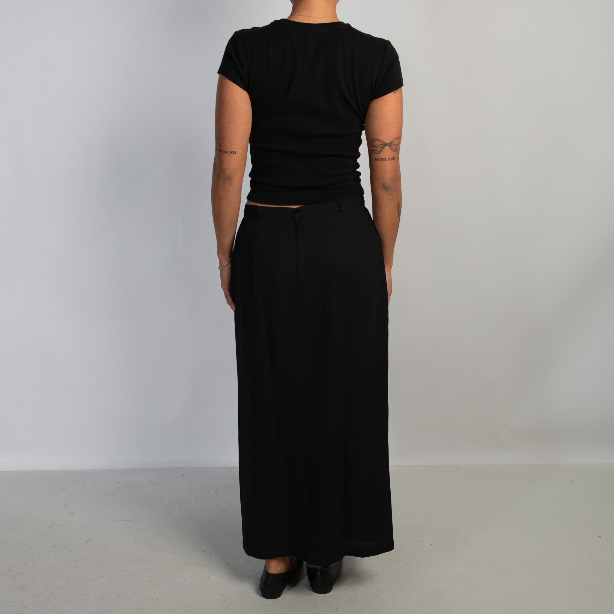 BLACK MAXI SKIRT