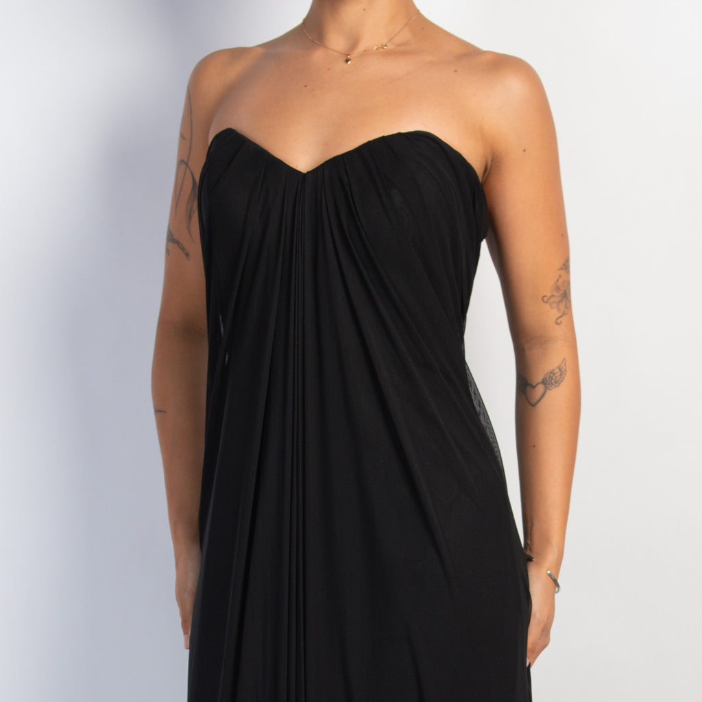 BLACK MESH STRAPLESS GOWN