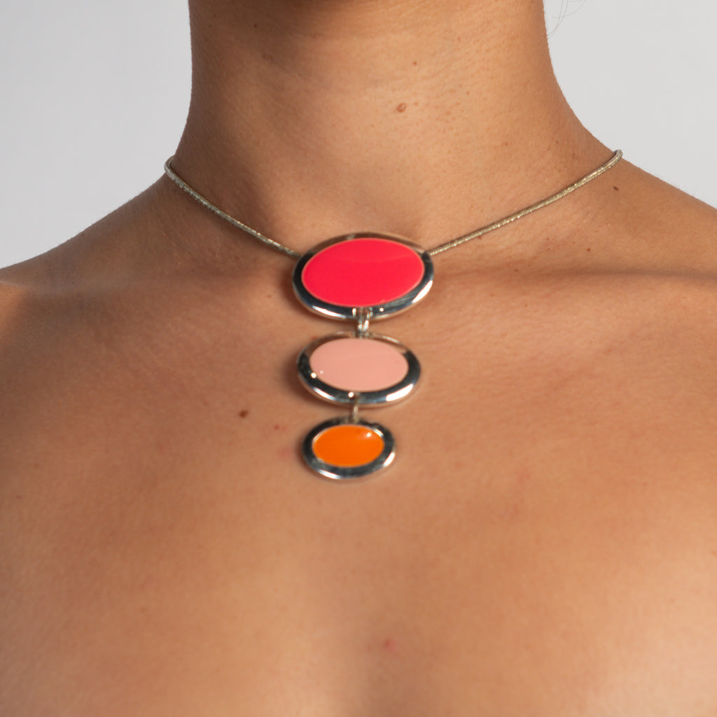 ENAMEL PENDANT NECKLACE