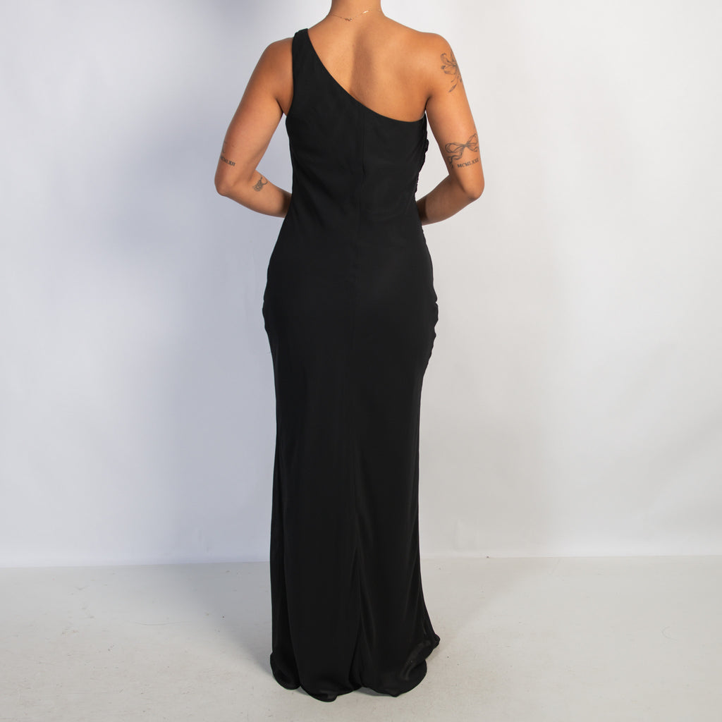 BLACK ONE SHOULDER GOWN