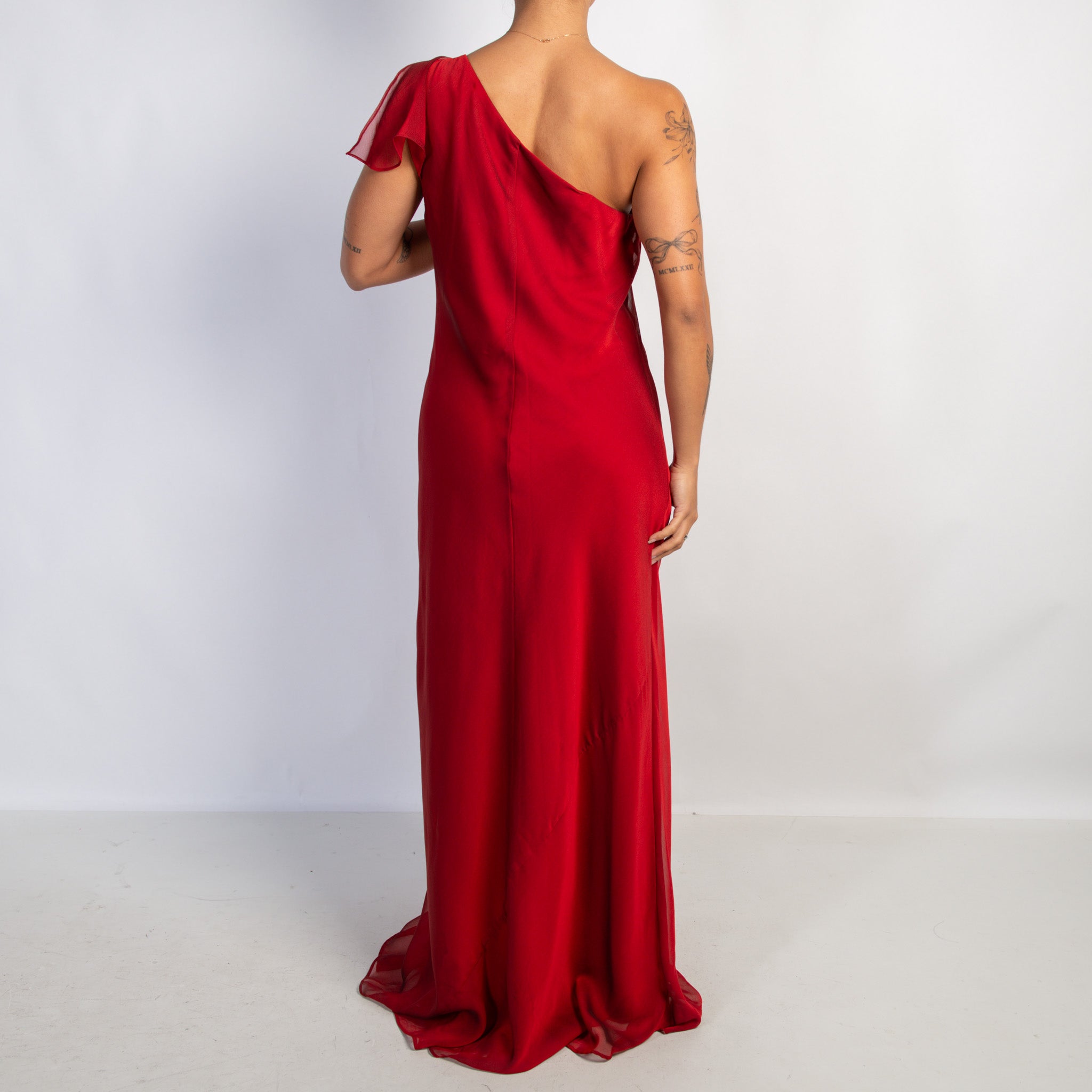 RED ONE SHOULDER GOWN