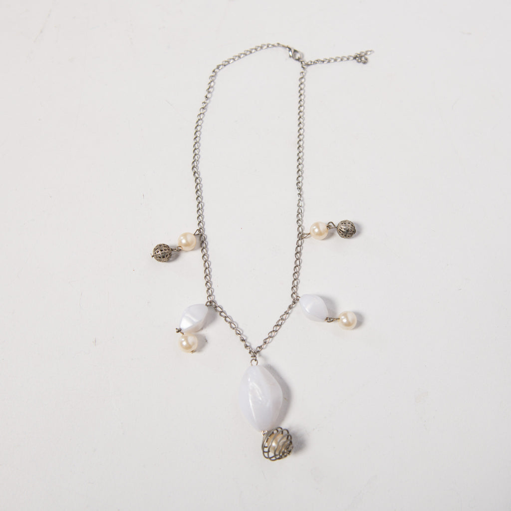 WHITE CHARM NECKLACE