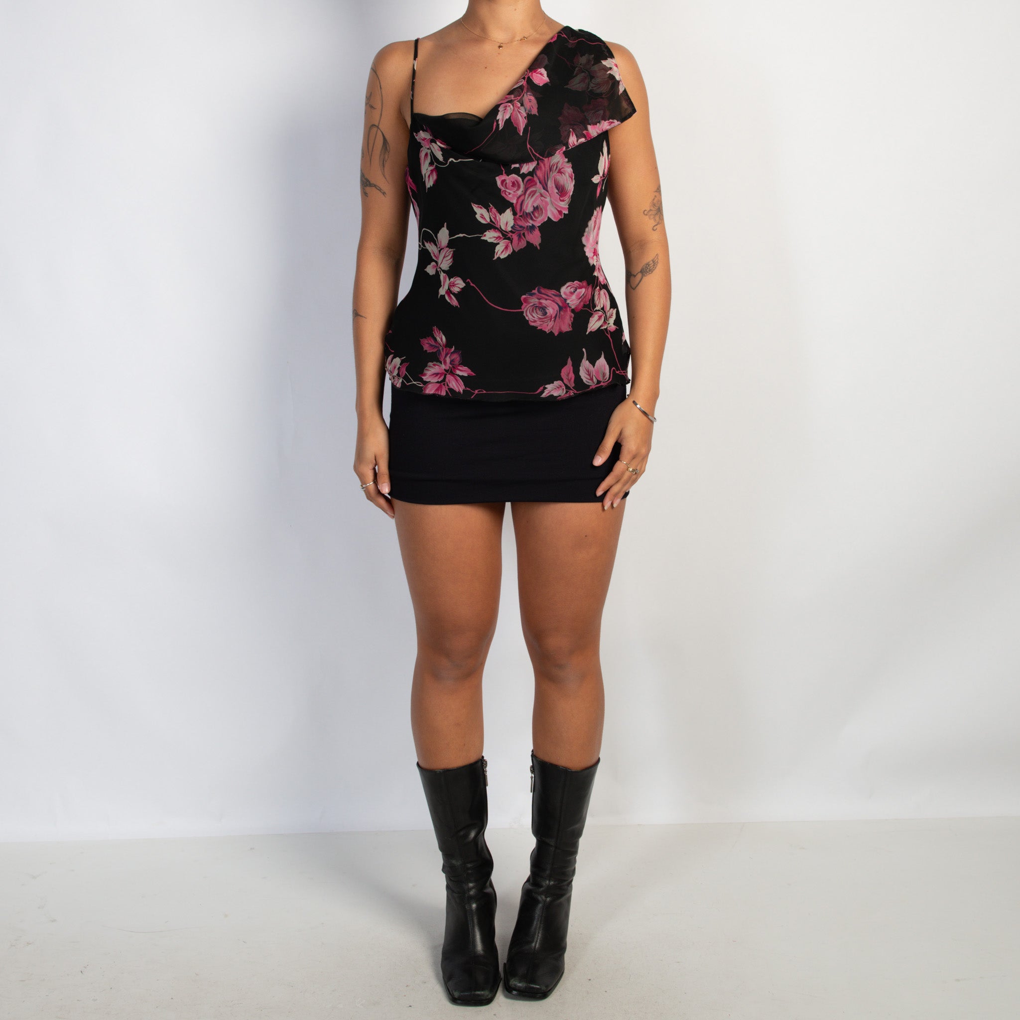 PINK FLORAL TOP