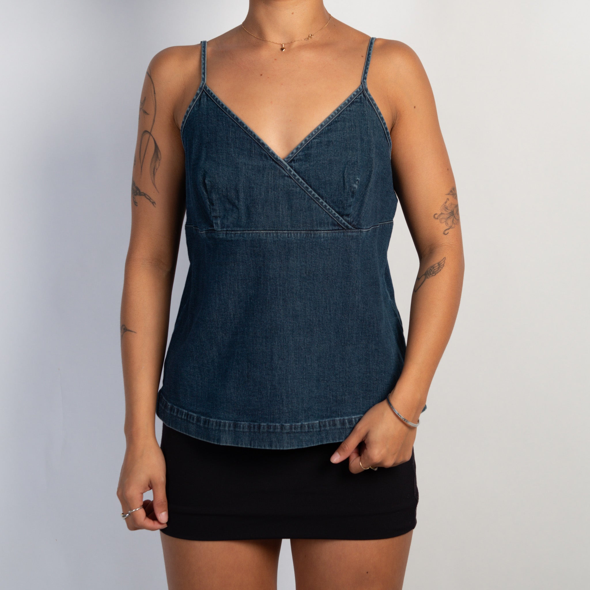 DENIM CROSS OVER TOP