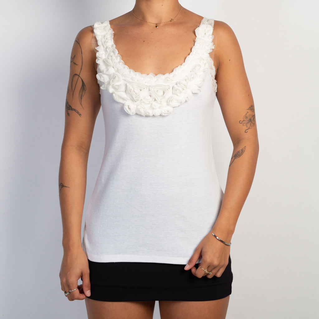 WHITE FLORAL TANK TOP