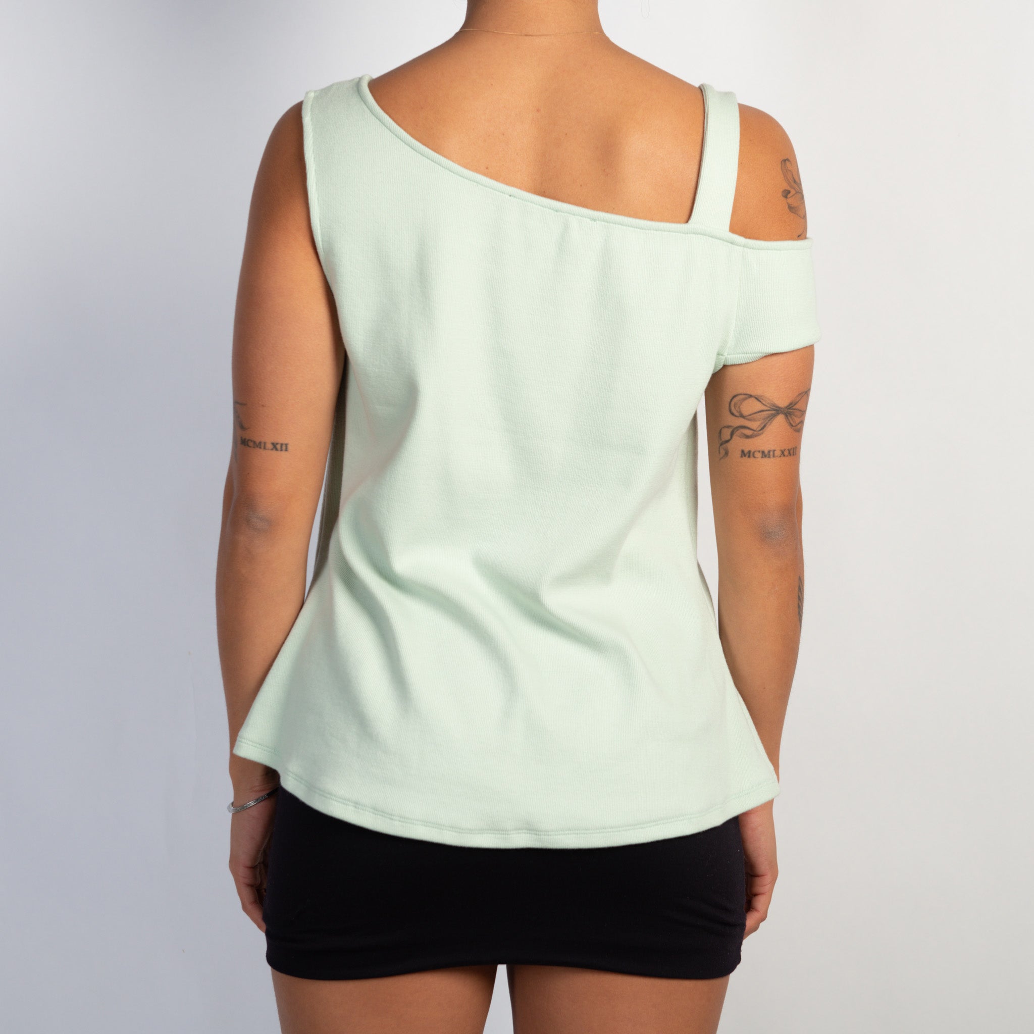 PALE GREEN RIB TOP