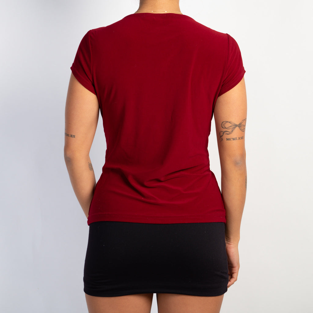 DEEP RED KNOT FRONT TOP