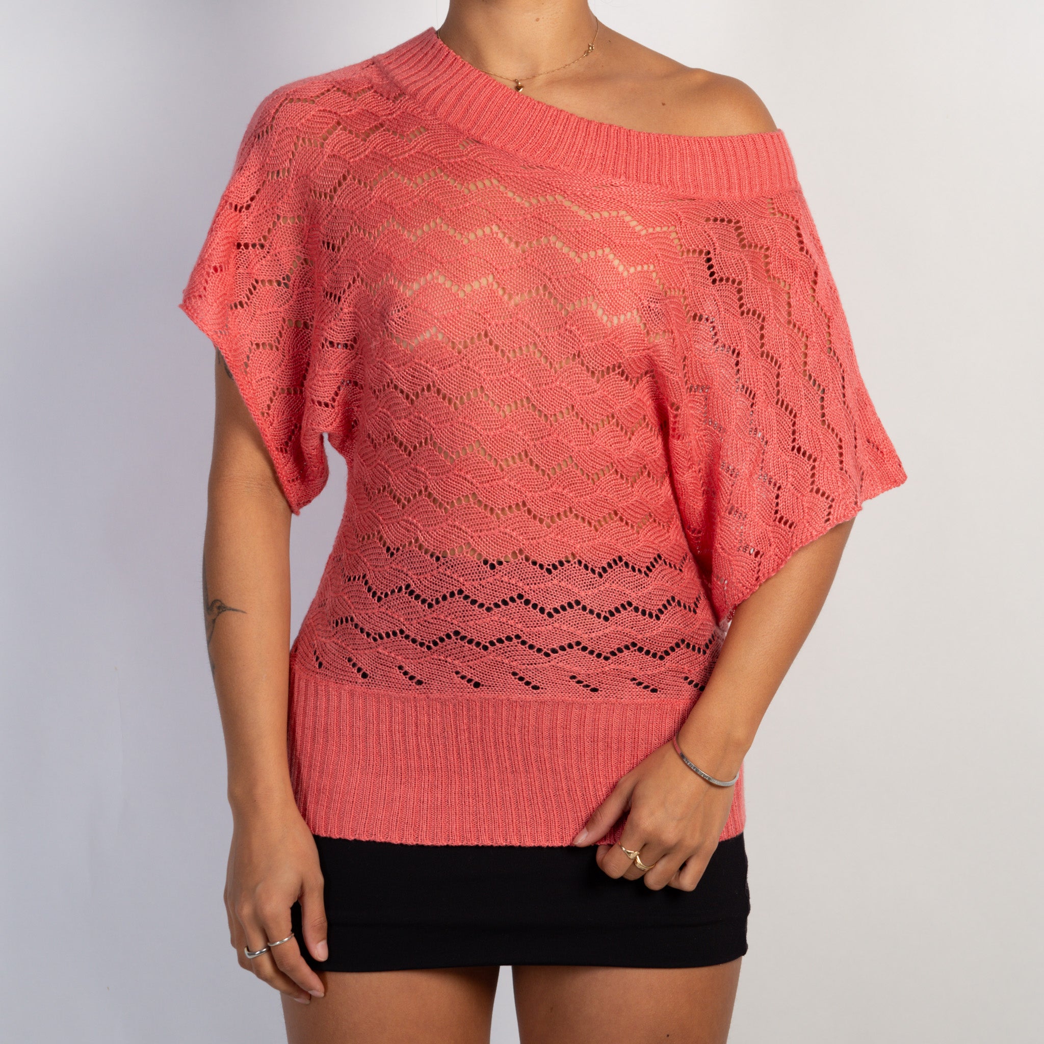 CORAL KNIT TOP