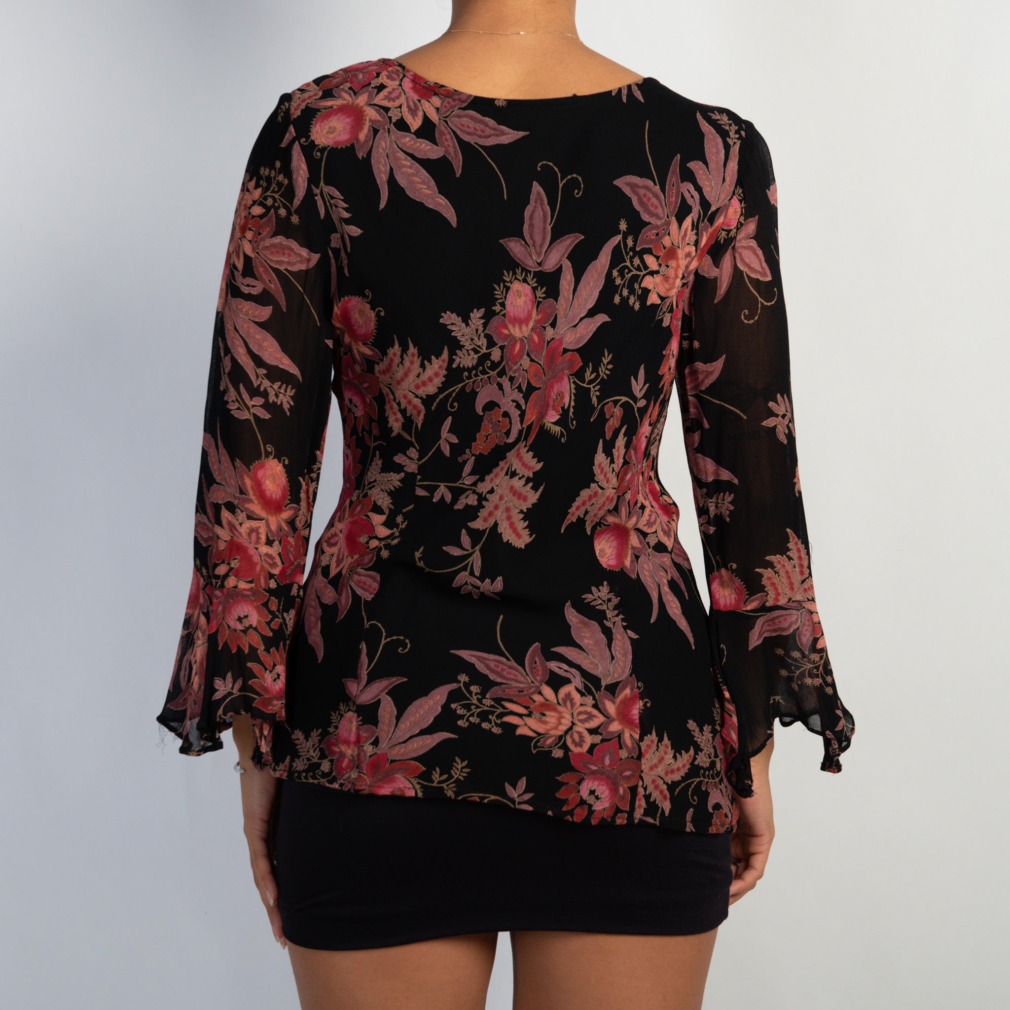 FLORAL BEADED TOP