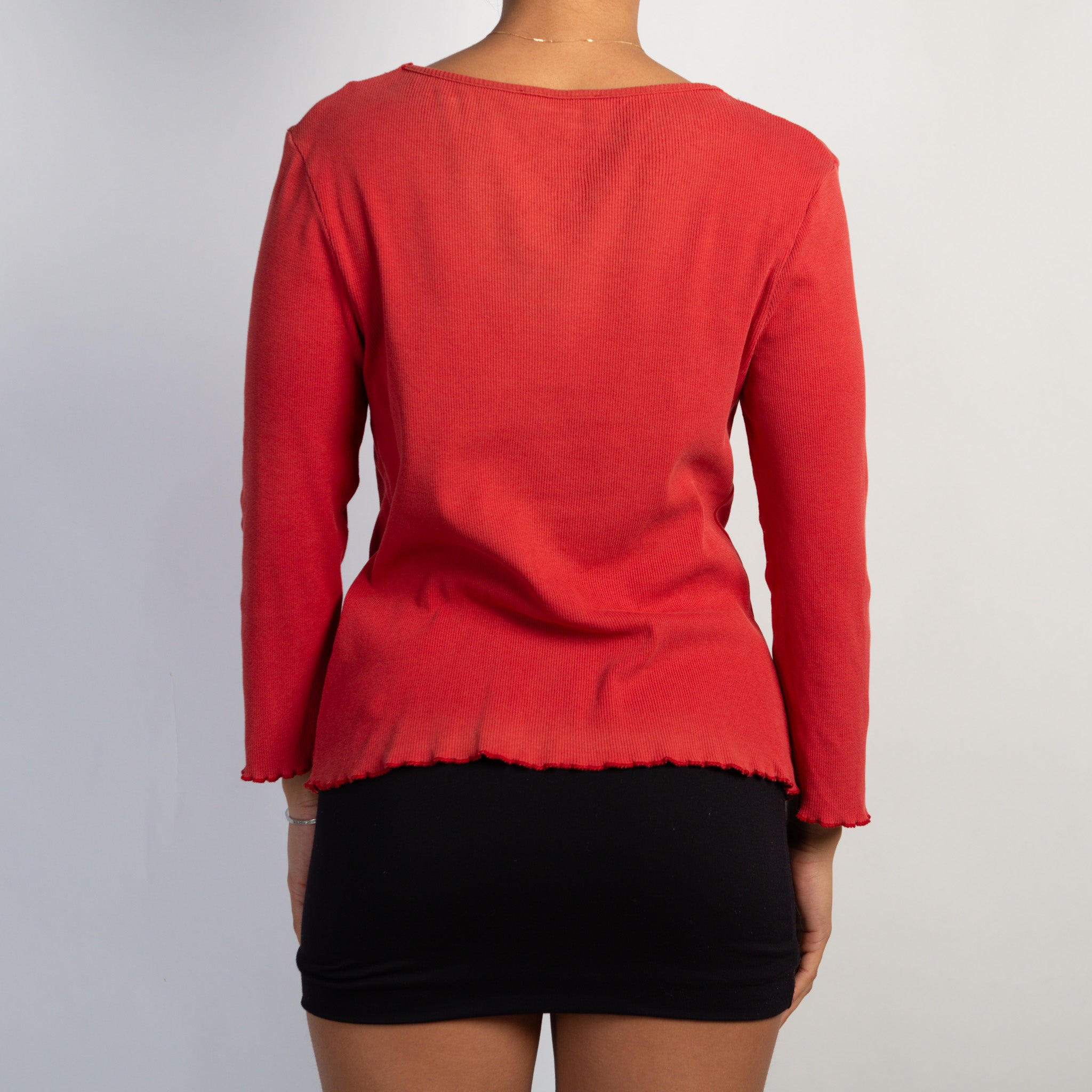 LACE TRIM LONG SLEEVE TOP