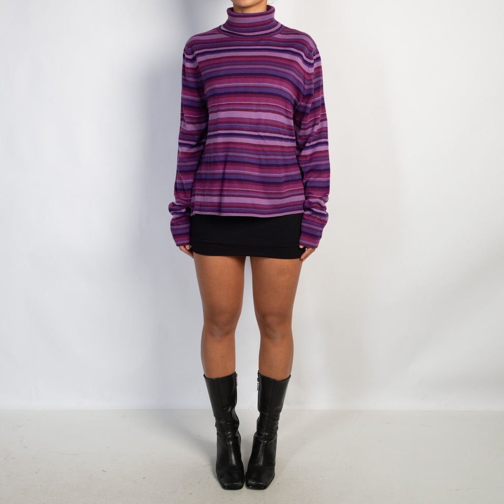 STRIPE TURTLENECK TOP