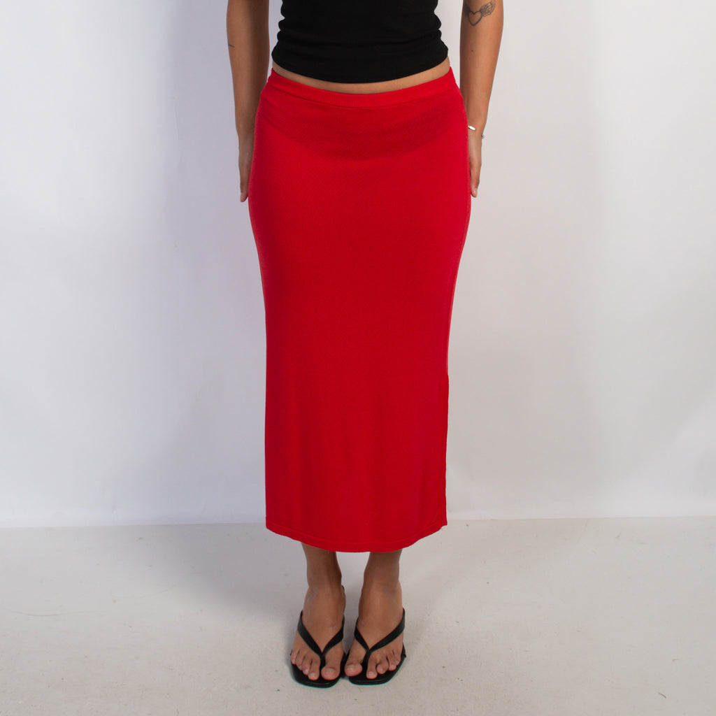 RED SHEER KNIT SKIRT