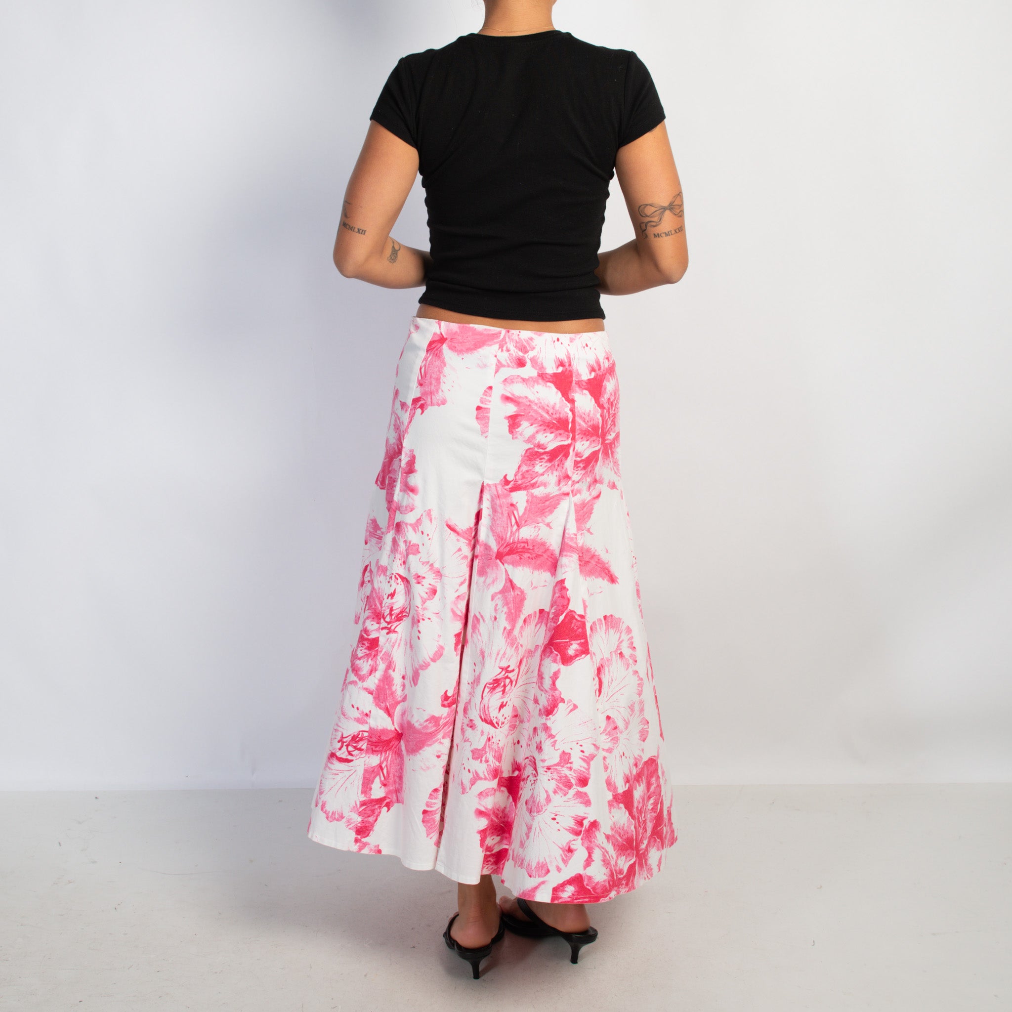 PINK FLORAL SKIRT